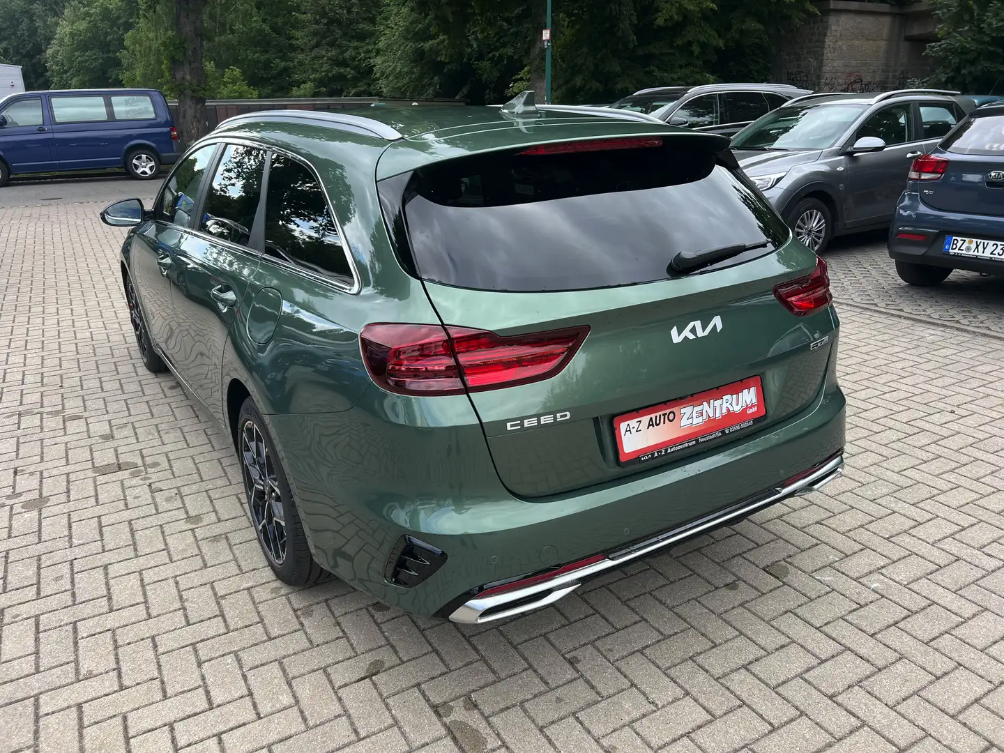 Kia Ceed / cee'd SW 1.5 T-GDI DCT7 OPF GT Line Vert - 2