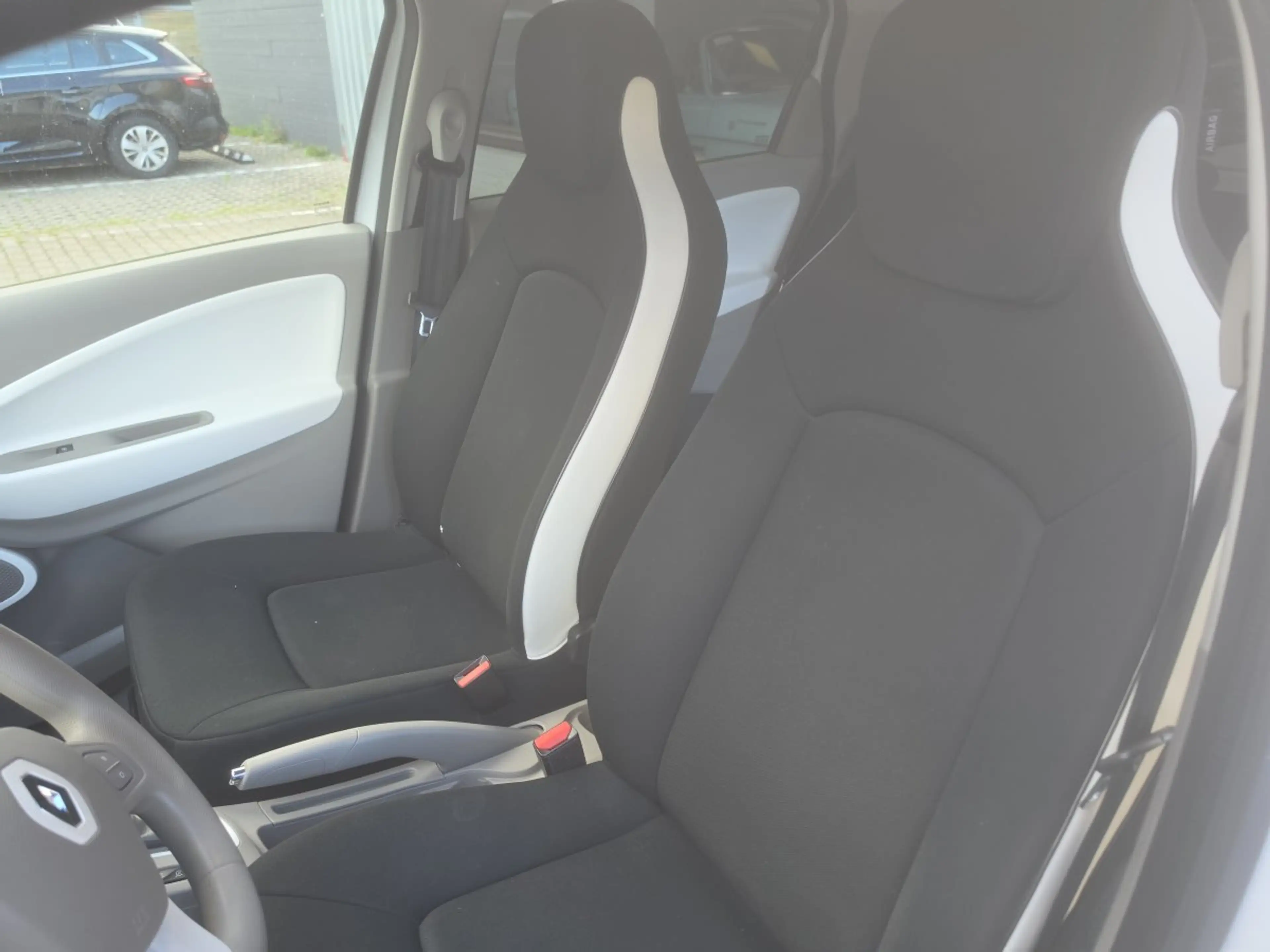Renault ZOE Life (Rw. 240 Km) Leihbatterie DE - LimS5 Life (Mi — photo 10