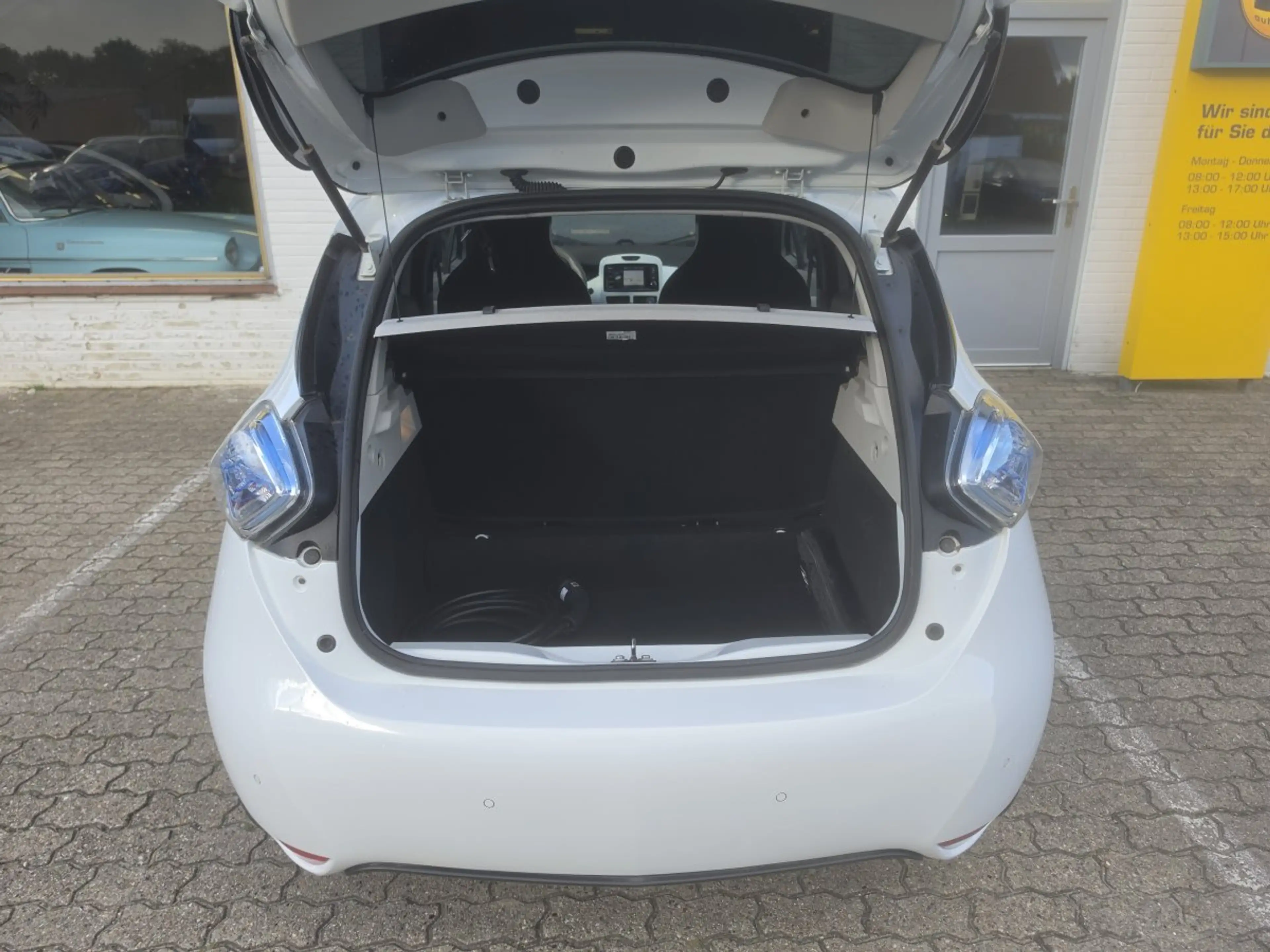 Renault ZOE Life (Rw. 240 Km) Leihbatterie DE - LimS5 Life (Mi — photo 2