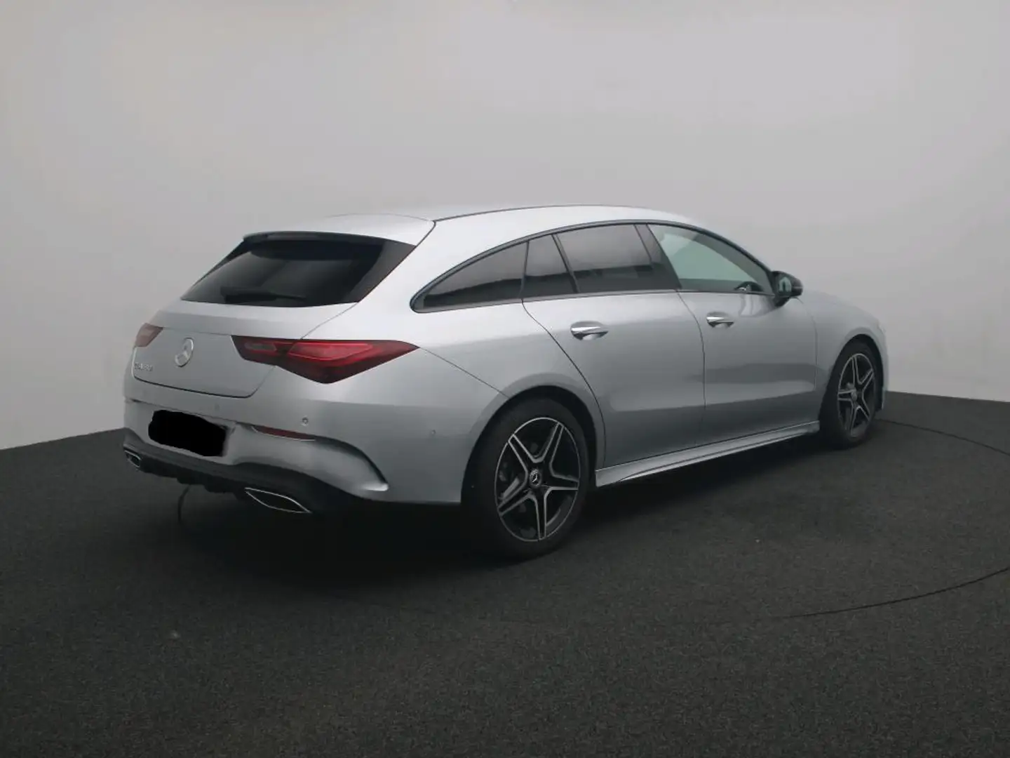 Mercedes-Benz CLA 180 Star Edition Shooting Brake + AMG LINE + NIGHTPAKK Argent - 2