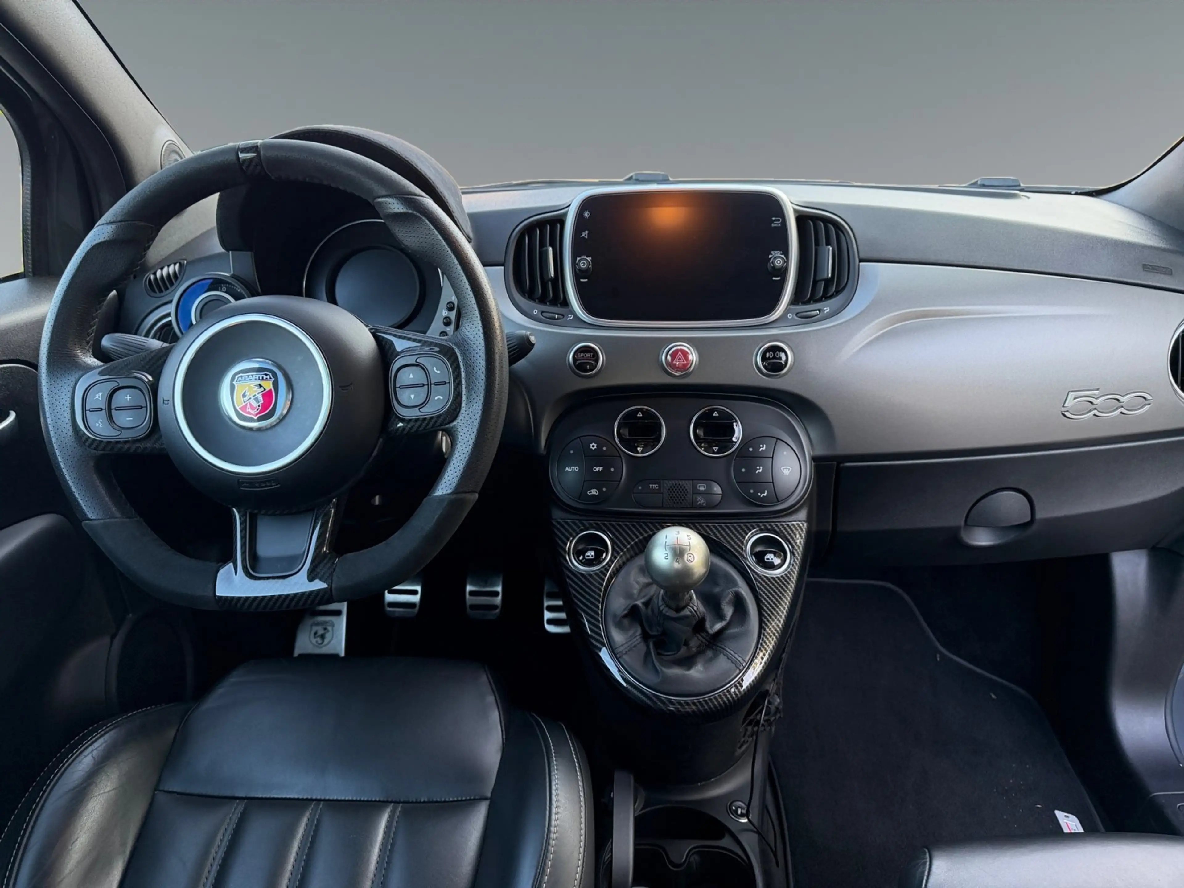 Fiat 500 Abarth 695 XSR Yamaha *AKRAPOVICH*NAVI* — photo 11
