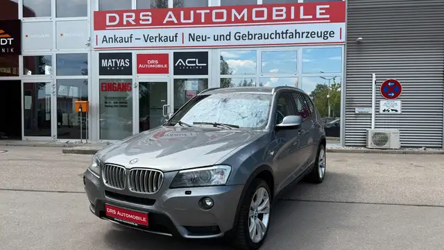 BMW X3 xDrive 35 i/Navi / BiXenon/Leder