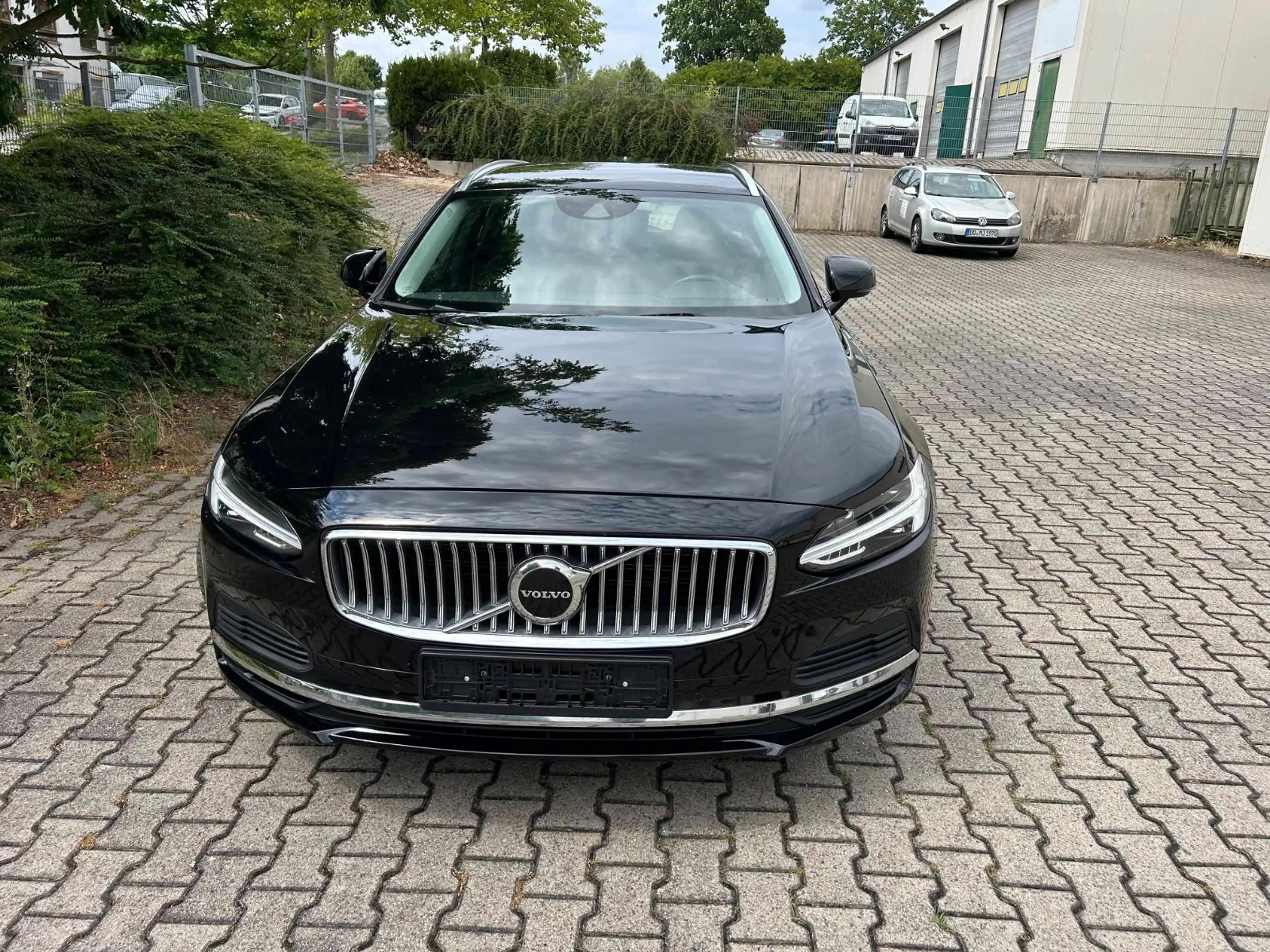 Volvo V90 Kombi Inscription Recharge Plug-In Hybrid AW — photo 5