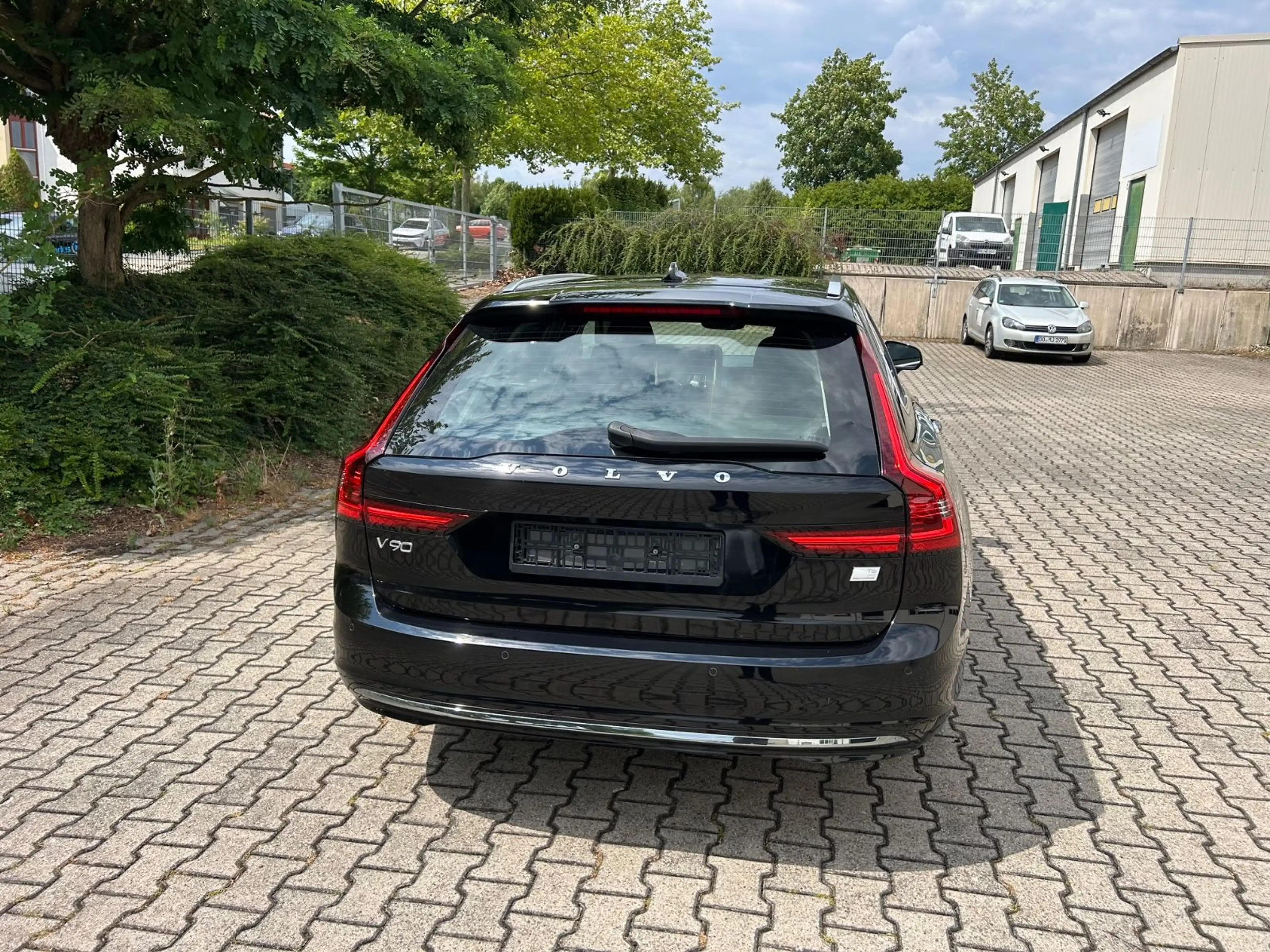Volvo V90 Kombi Inscription Recharge Plug-In Hybrid AW — photo 6
