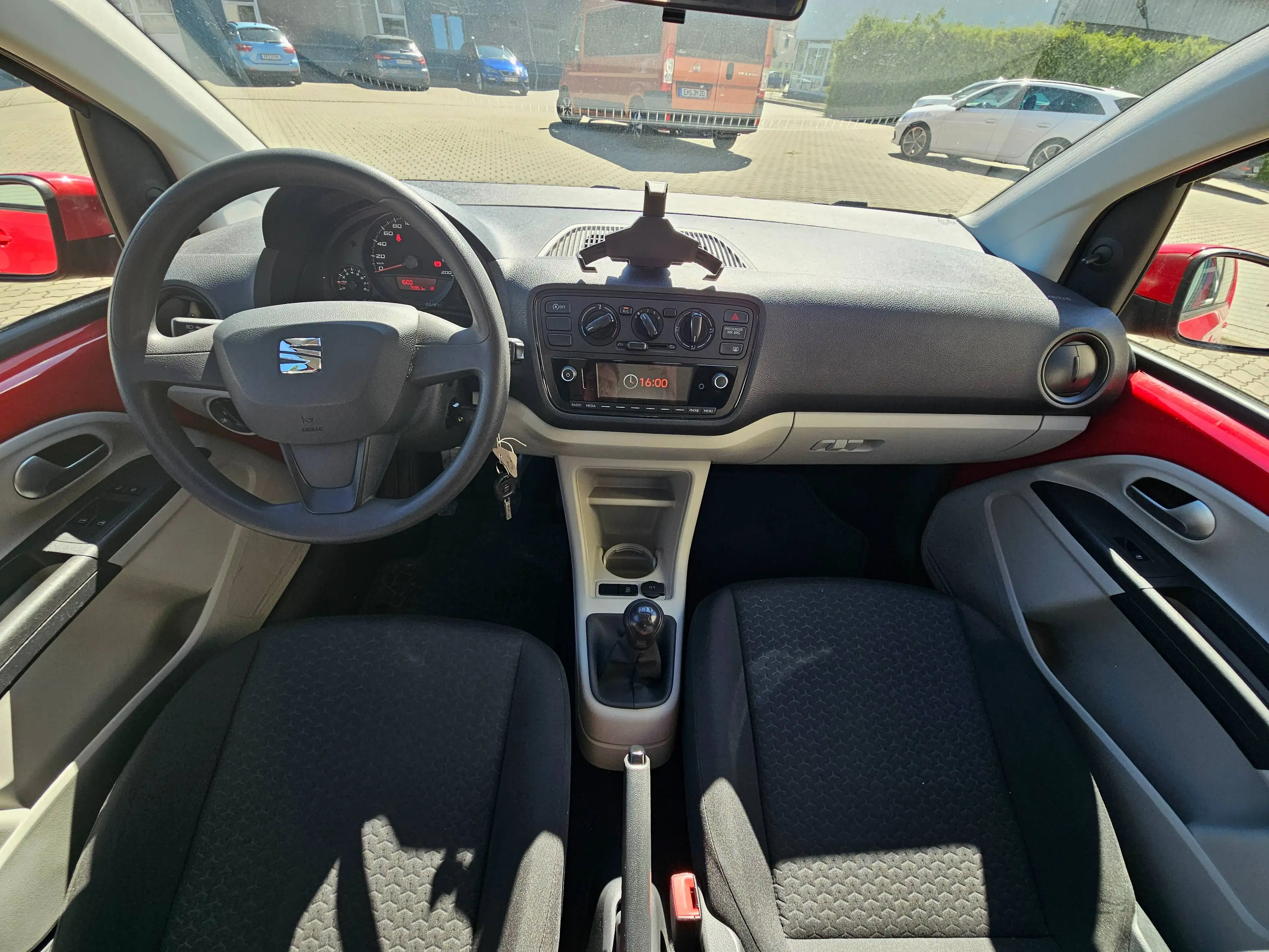 SEAT Mii Style *Klimaanlage, Reserverad, ZV* — photo 7