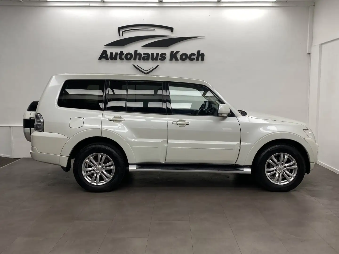 Mitsubishi Pajero PAJERO 3.2 DI-D+ IN EDLEM PERLEFFEKT-SONDERLACK! Biały - 2