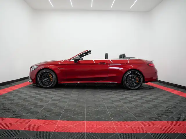 Mercedes-Benz C 63 Amg view 12