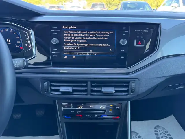 Volkswagen Polo view 14