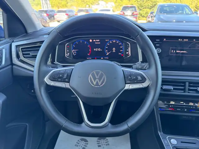 Volkswagen Polo view 12