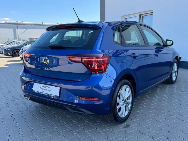 Volkswagen Polo view 6