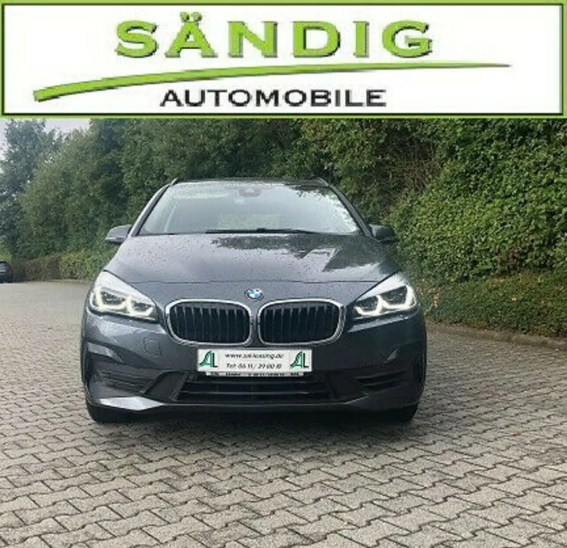 BMW 218 Grau - 2