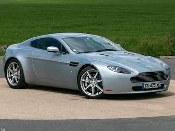 Vantage V8