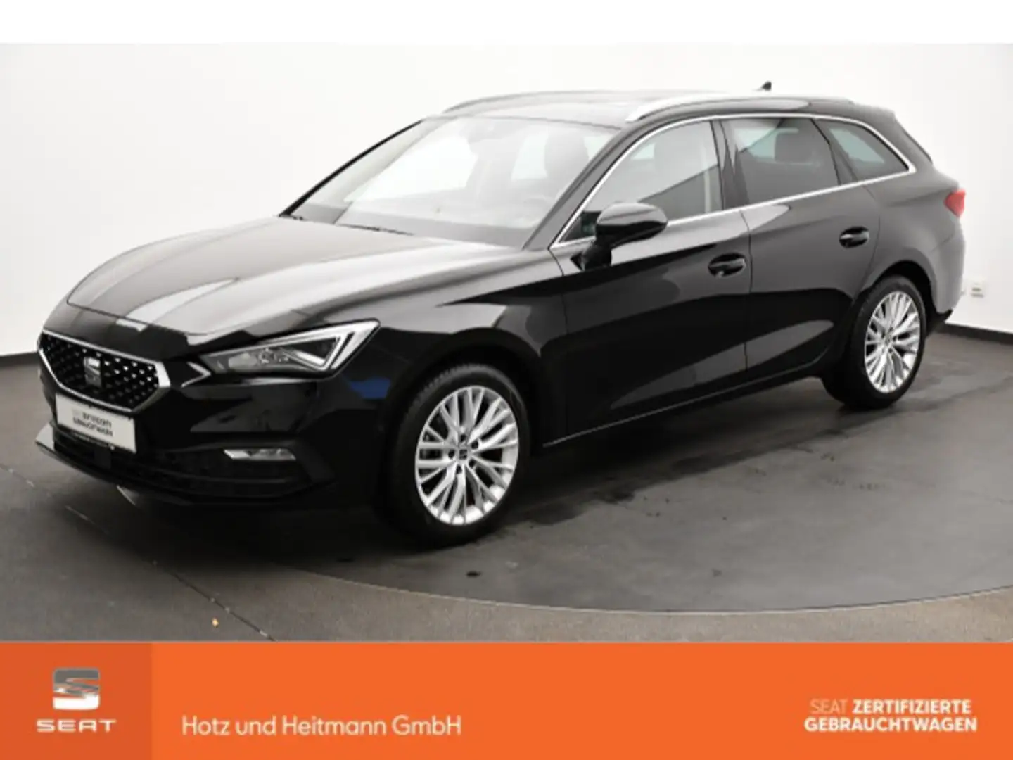 SEAT Leon ST 1.5 TSI Xcellence LED/AHK/Pano/ACC Schwarz - 1