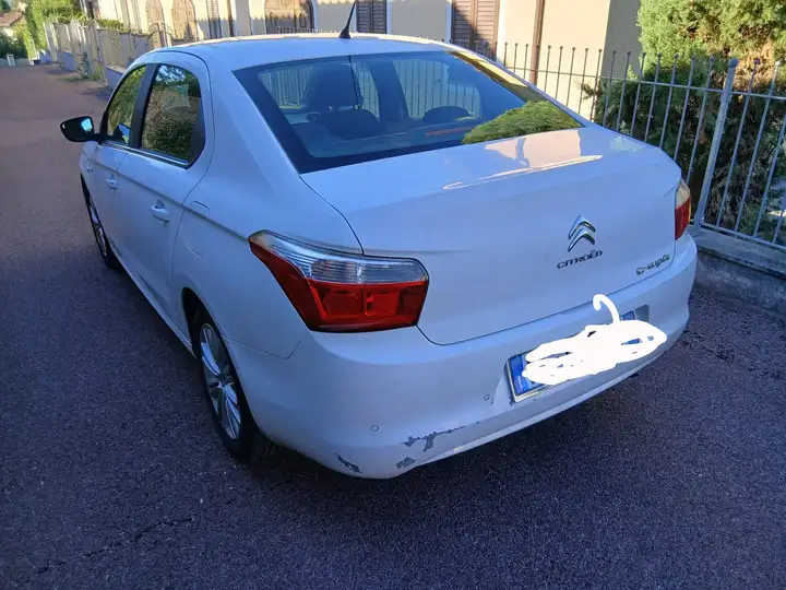 Citroën C-Elysée C-Elysee 1.2 puretech Exclusive 82cv — foto 2