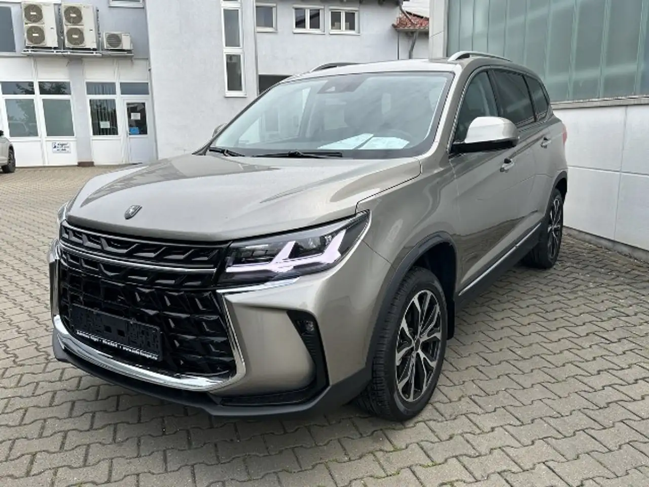 DFSK Sonstige Forthing 3 1.5 Turbo DFM 0