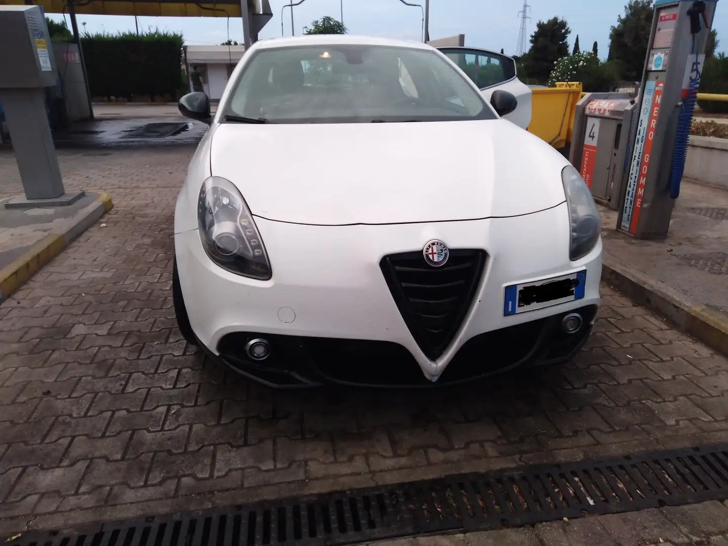 Alfa Romeo Giulietta 1.6 jtdm(2) Distinctive Blanc - 1