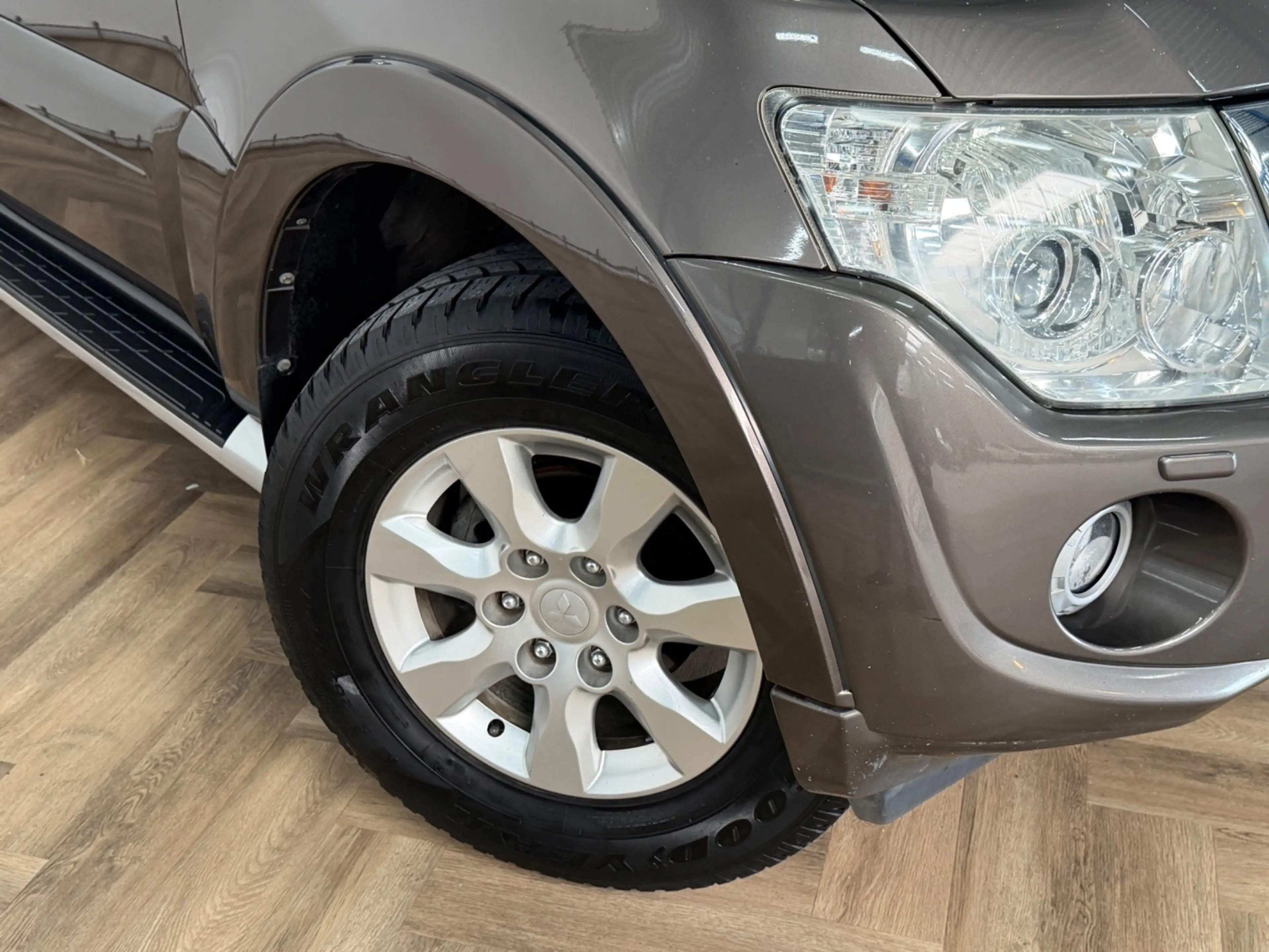 Mitsubishi Pajero 3.5 V6 GLS 7PERS|PANO|AUTOMAAT|INRUIL MOGELIJK| — photo 8