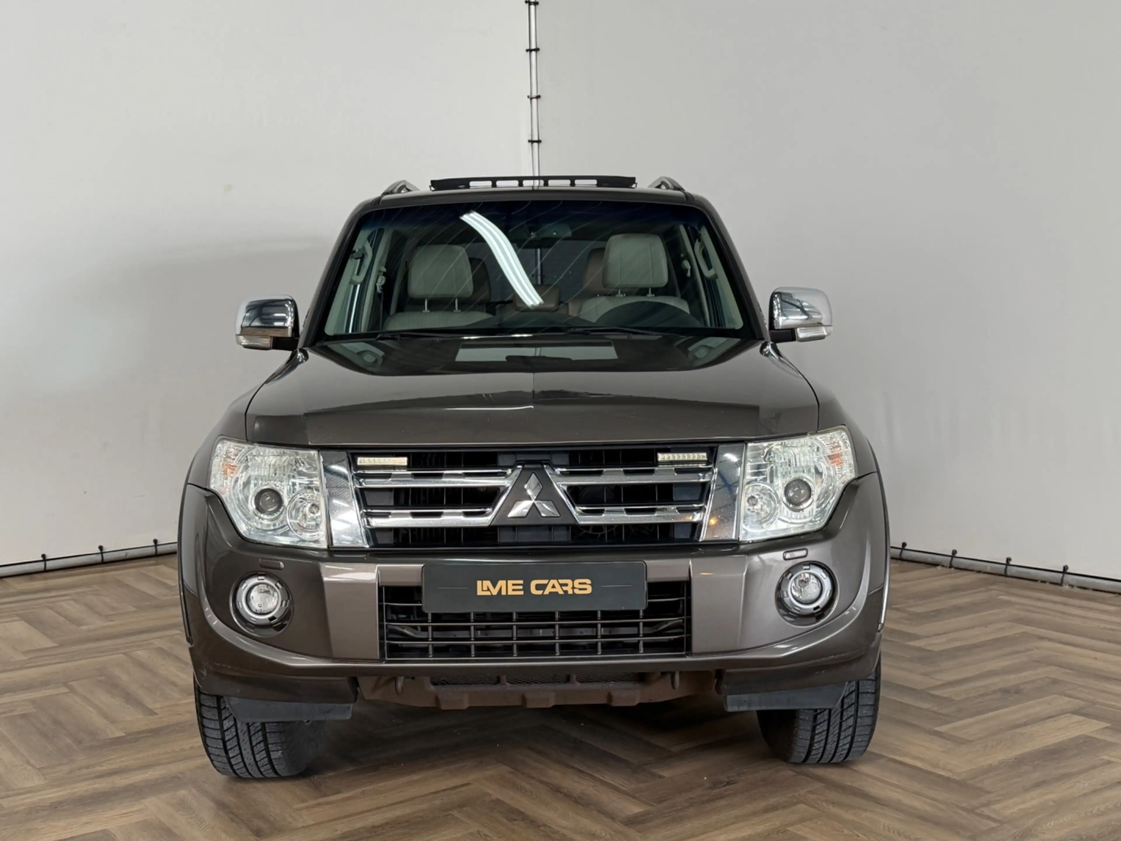 Mitsubishi Pajero 3.5 V6 GLS 7PERS|PANO|AUTOMAAT|INRUIL MOGELIJK| — photo 4