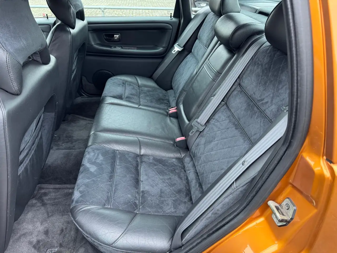 Volvo S70 R 2.3 T-5 Exclusive, foto 5
