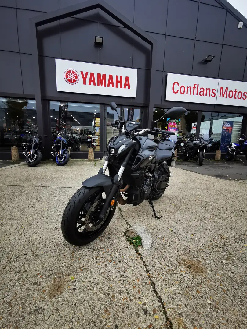 Yamaha MT-07 Noir - 1