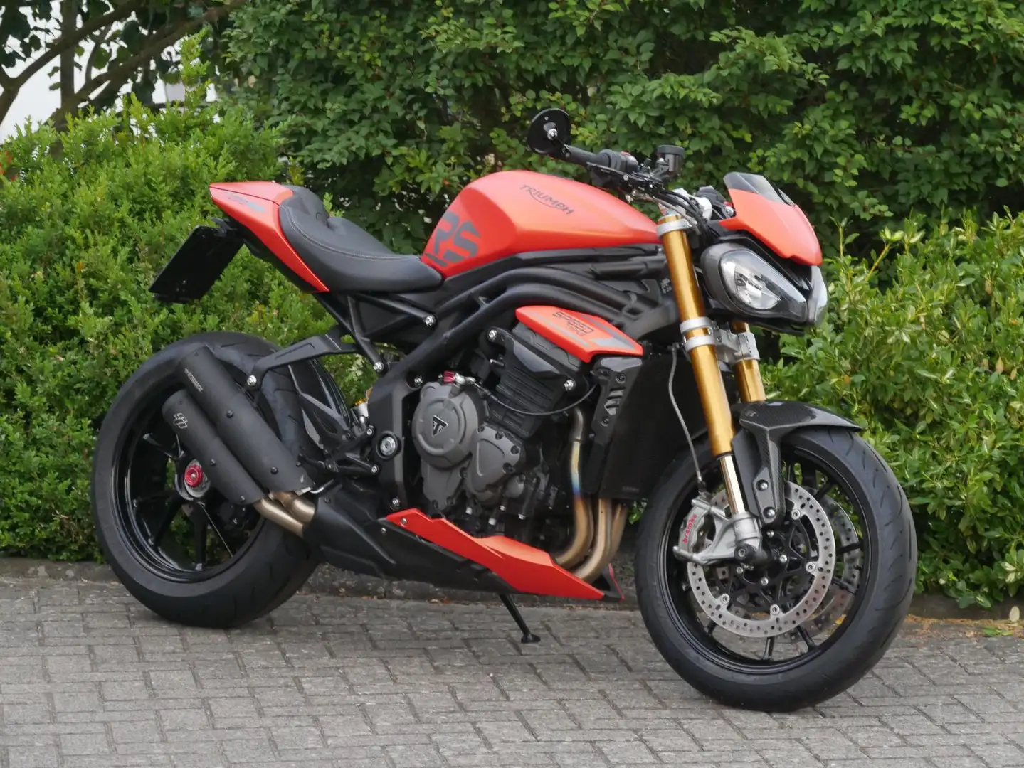 Triumph Speed Triple 1200 RS Оранжевий - 2