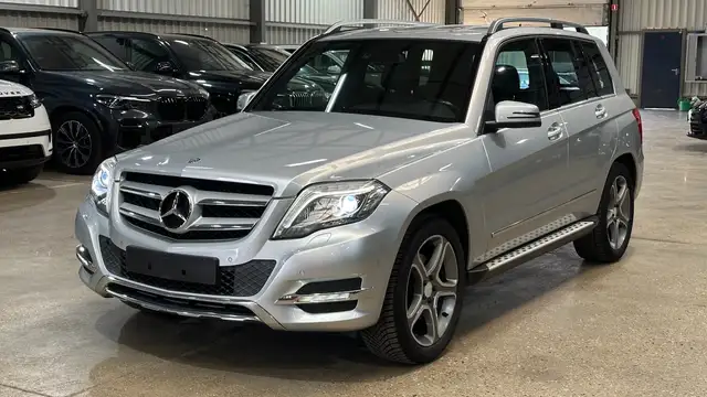 Mercedes-Benz GLK 200 GLK 200 AMG (BlueEFFICIENCY) 7G-TRONIC