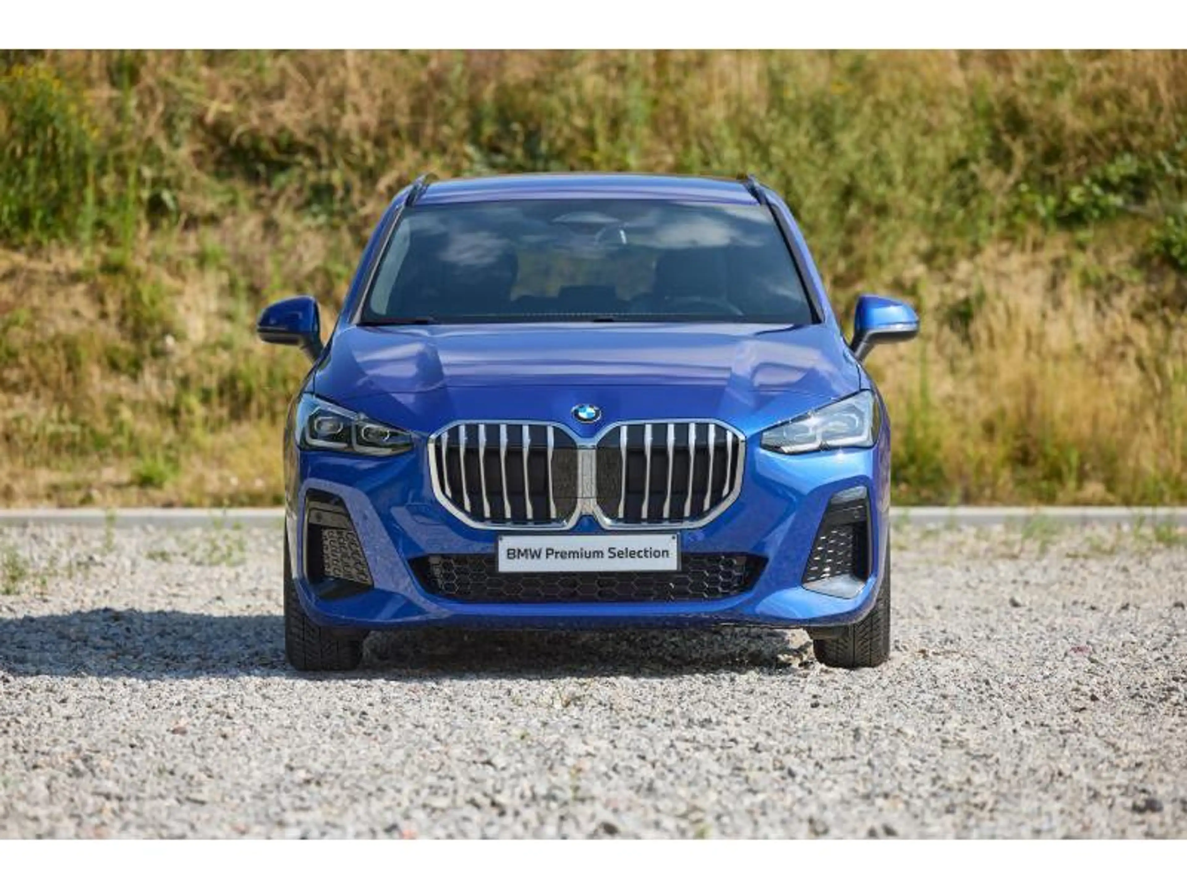 BMW 216 216i Active Tourer — photo 2