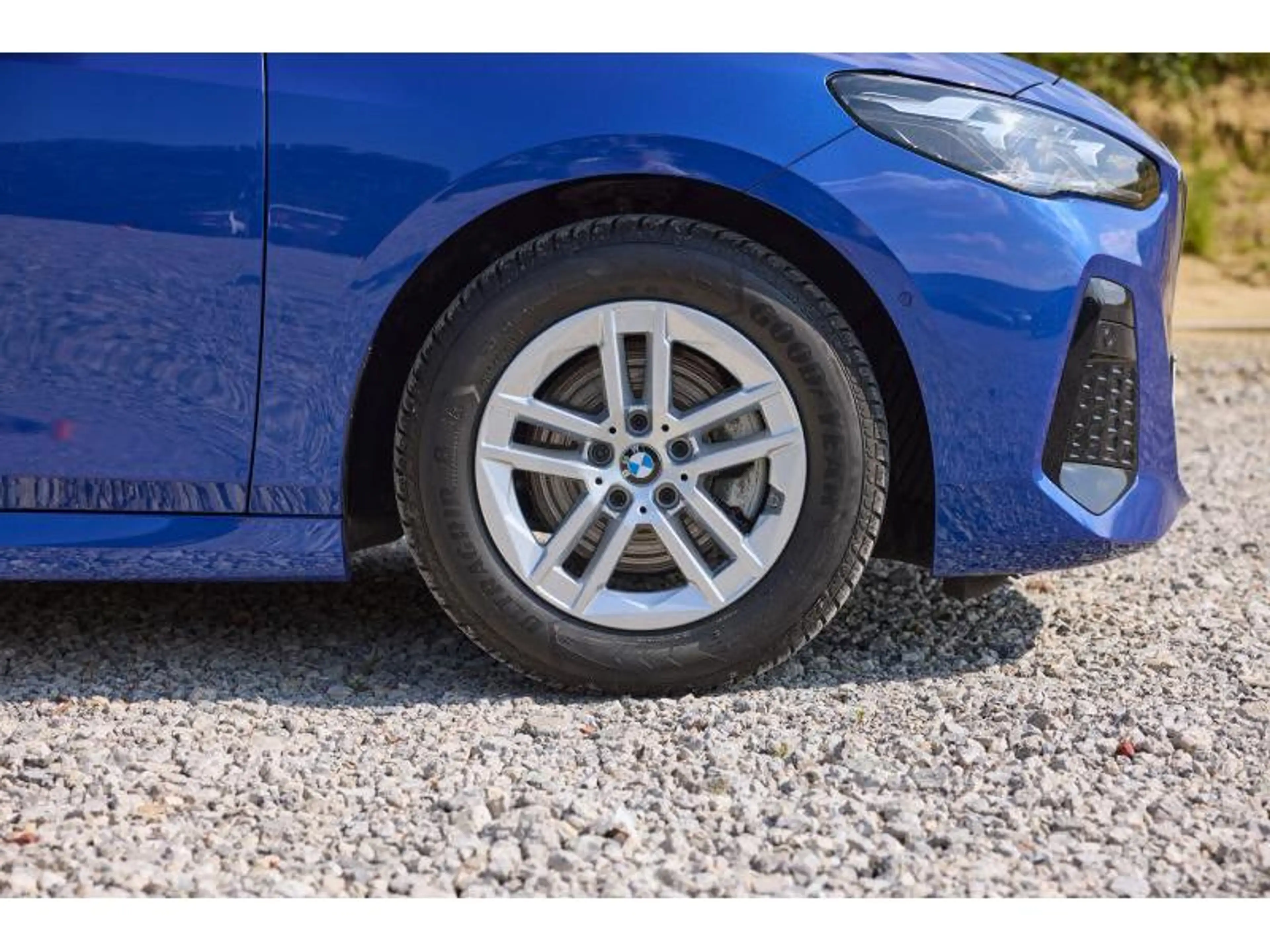 BMW 216 216i Active Tourer — photo 8