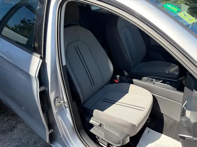 Seat Leon view 12