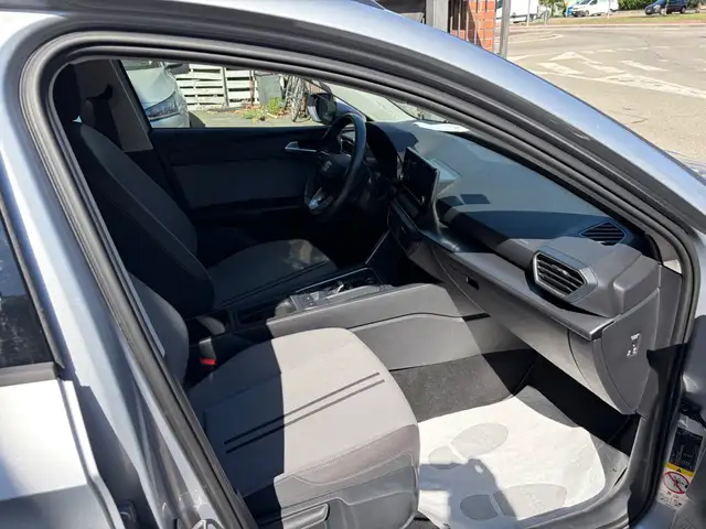 Seat Leon view 11