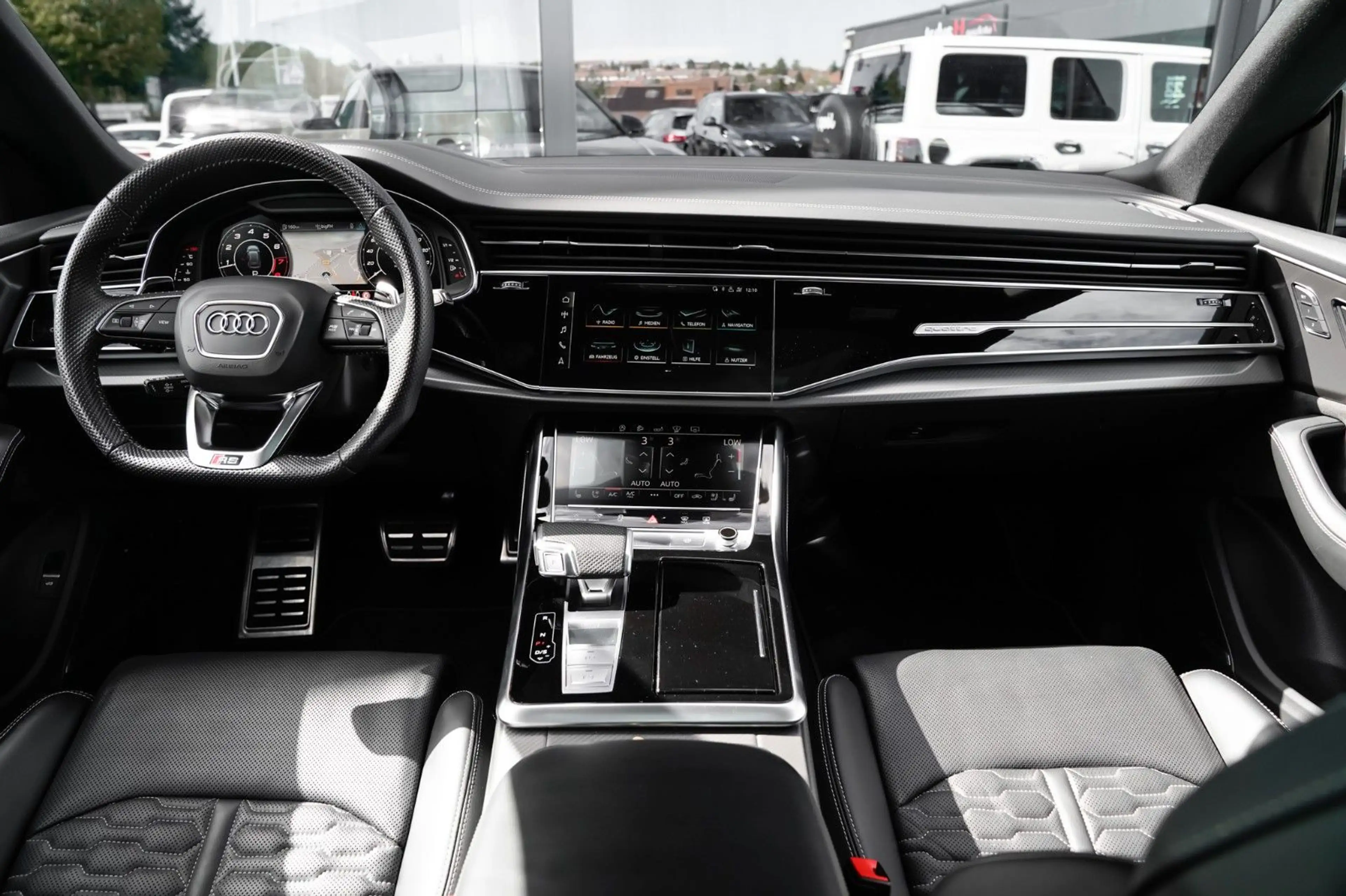 Audi RS Q8 4.0 TFSI- Pano-HuD-Softclose-360°-B&O-23' — photo 15