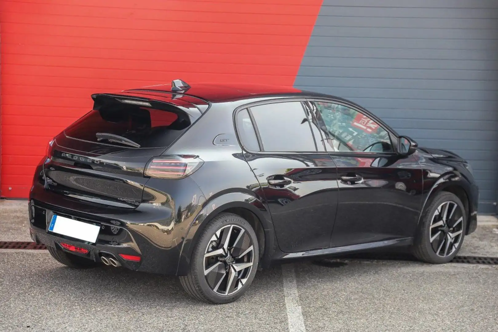 Peugeot 208 1.2i Hybrid 136 e-DCS6 GT TOIT PANORAMIQUE CAMERA  Noir - 2