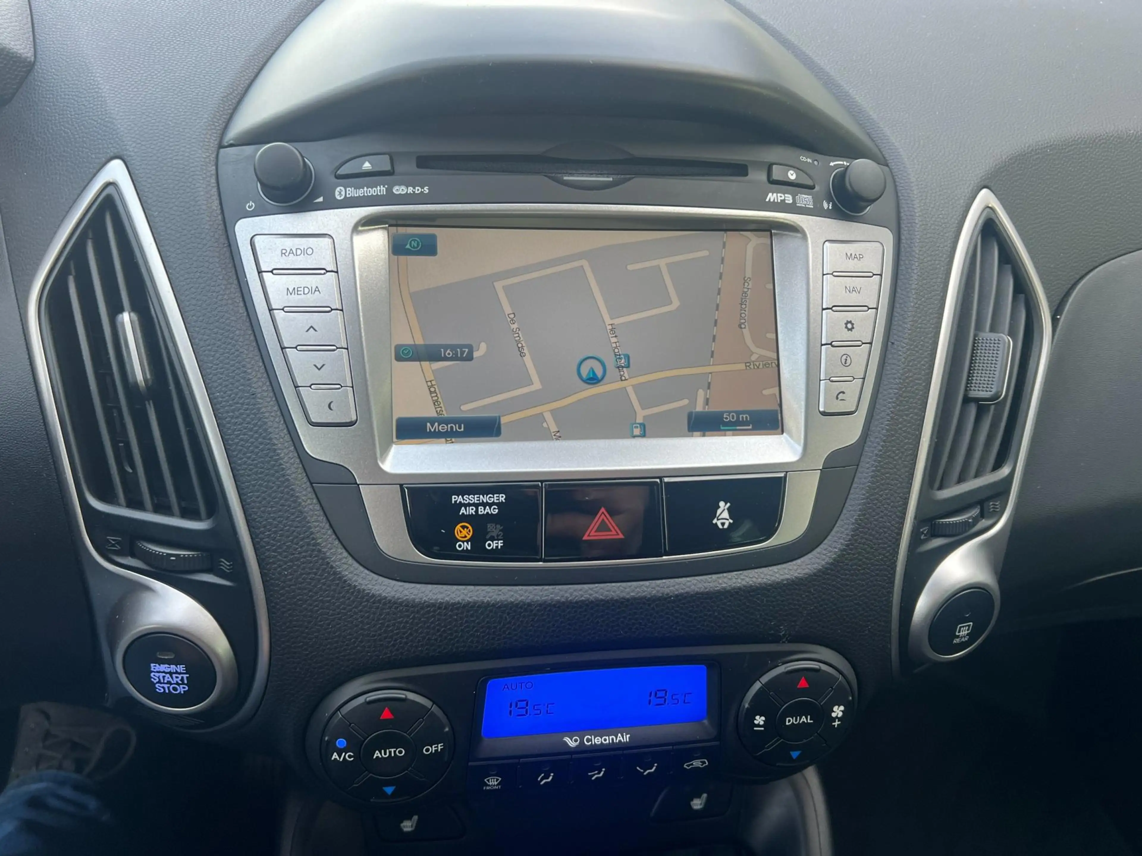 Hyundai iX35 2.0i i-Catcher, Automaat, Navigatie, panodak, Clim — photo 9