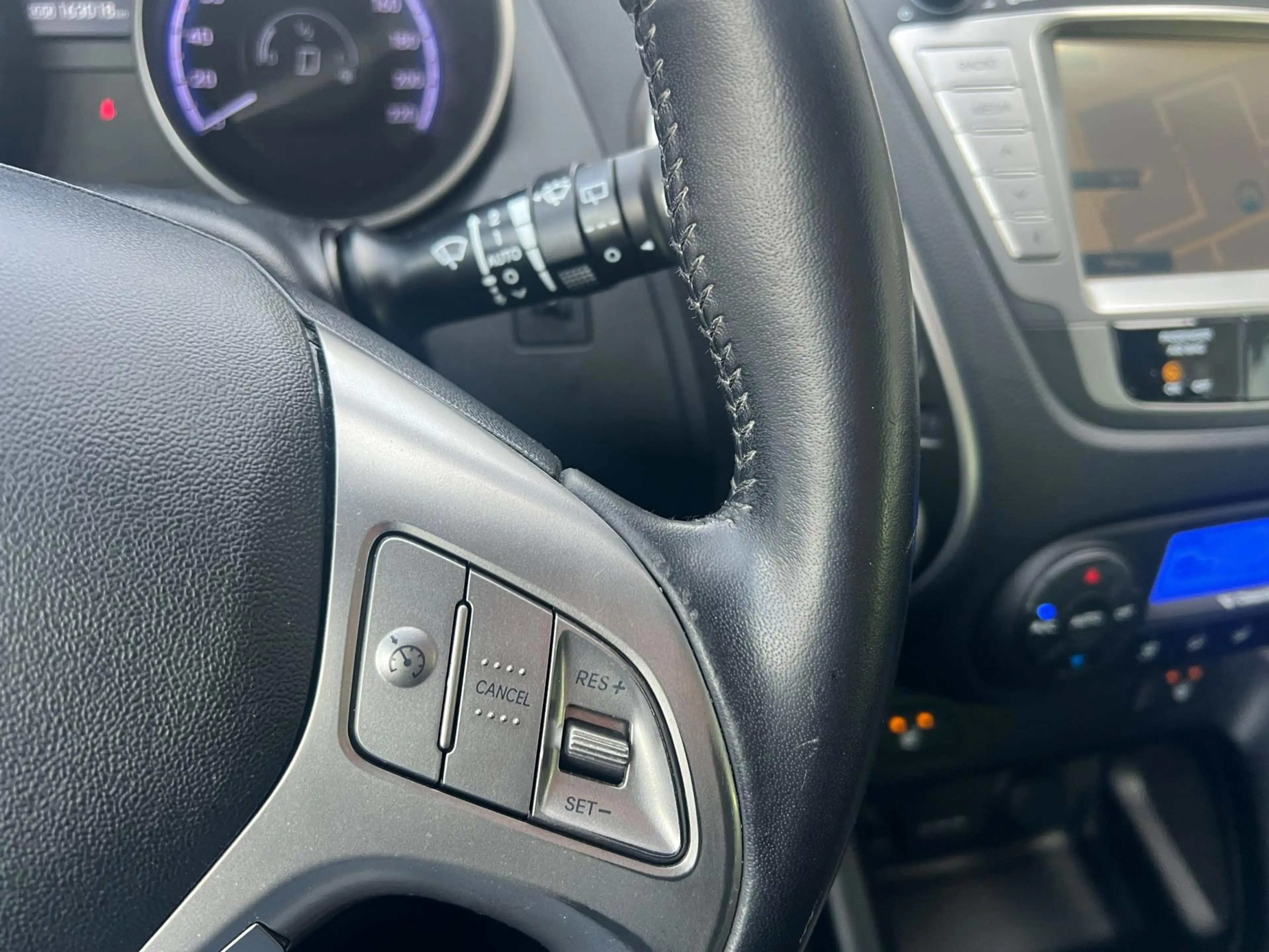 Hyundai iX35 2.0i i-Catcher, Automaat, Navigatie, panodak, Clim — photo 15