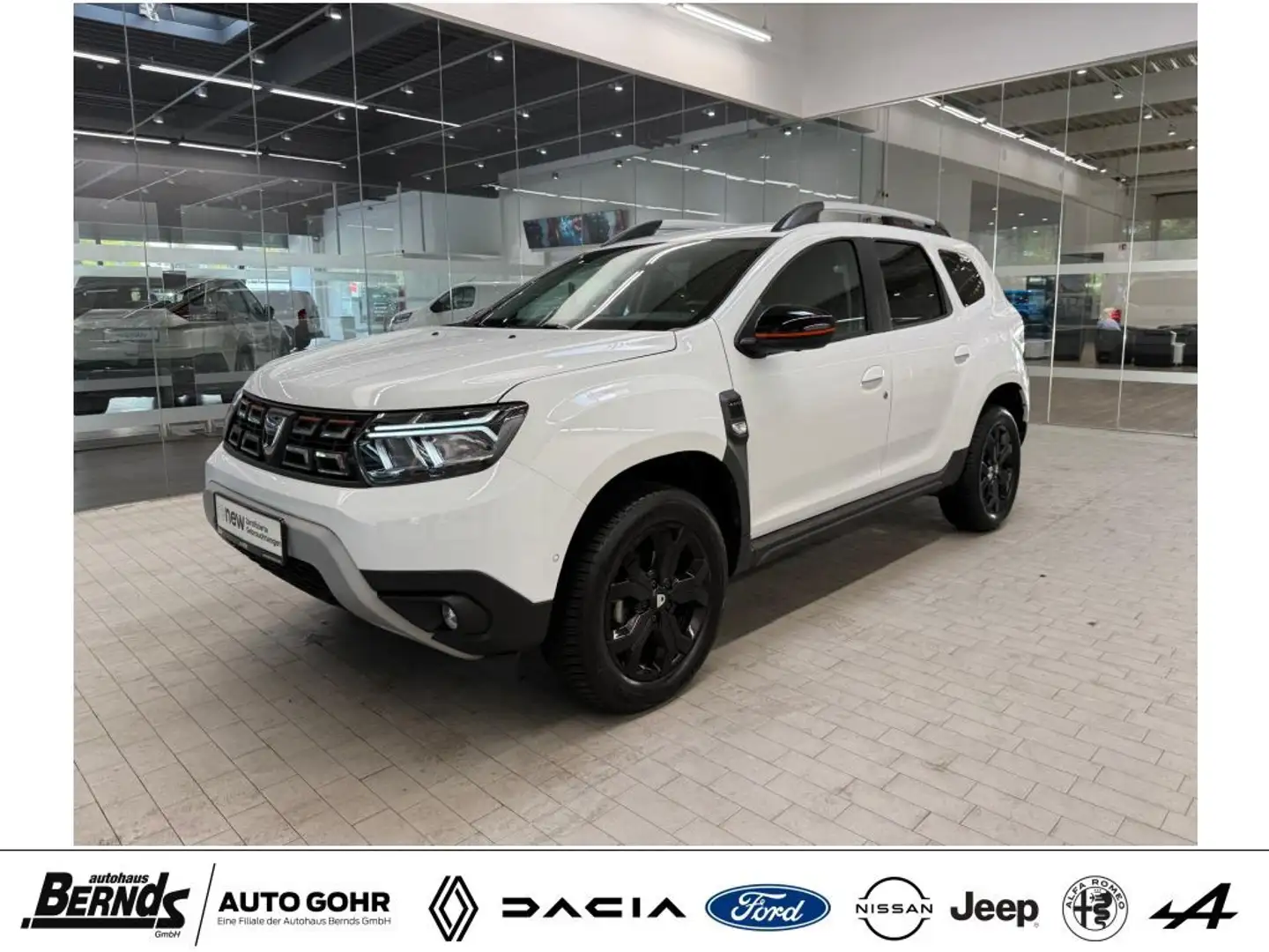 Dacia Duster TCe 150 4WD Extreme KLIMAAUTO NAVI SHZ Weiß - 1