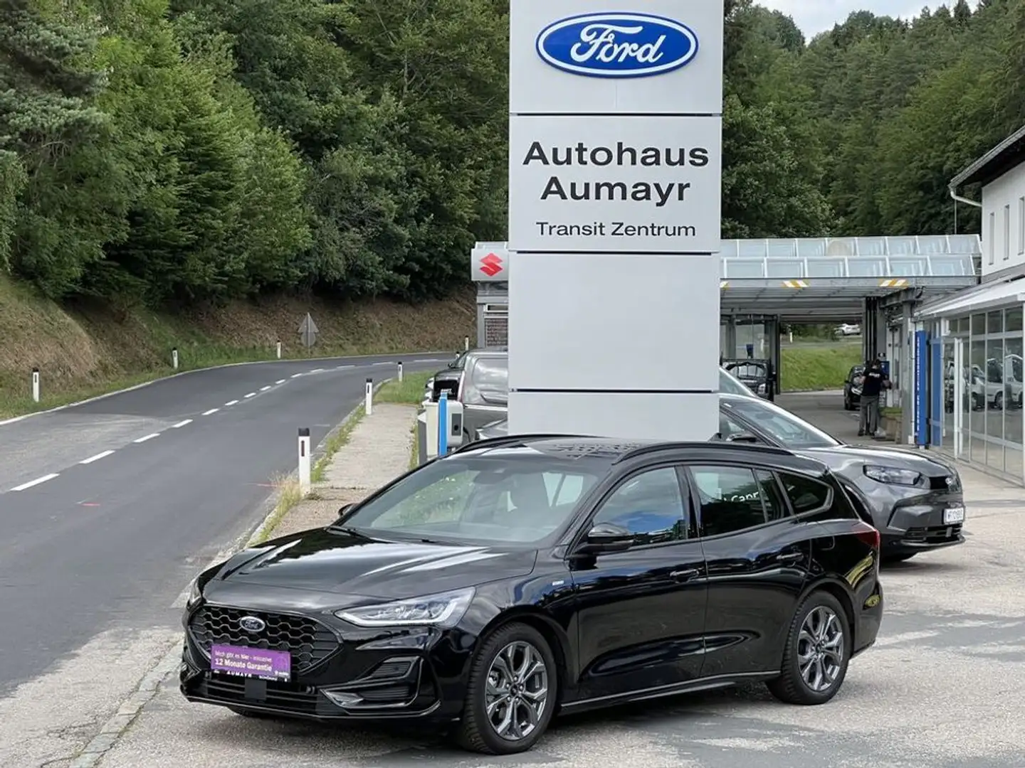 Ford Focus ST-Line Traveller Automatik Diesel Schwarz - 1