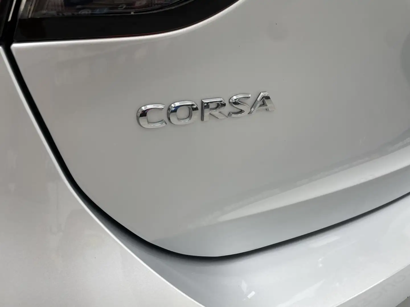 Opel Corsa 1.2T XHL S/S Edition 100 Grigio - 2