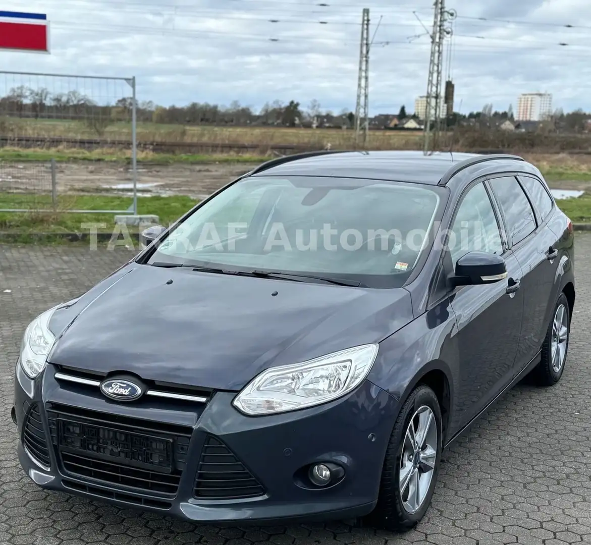 Ford Focus Turnier Champions Edition Motor Problem Grau - 2