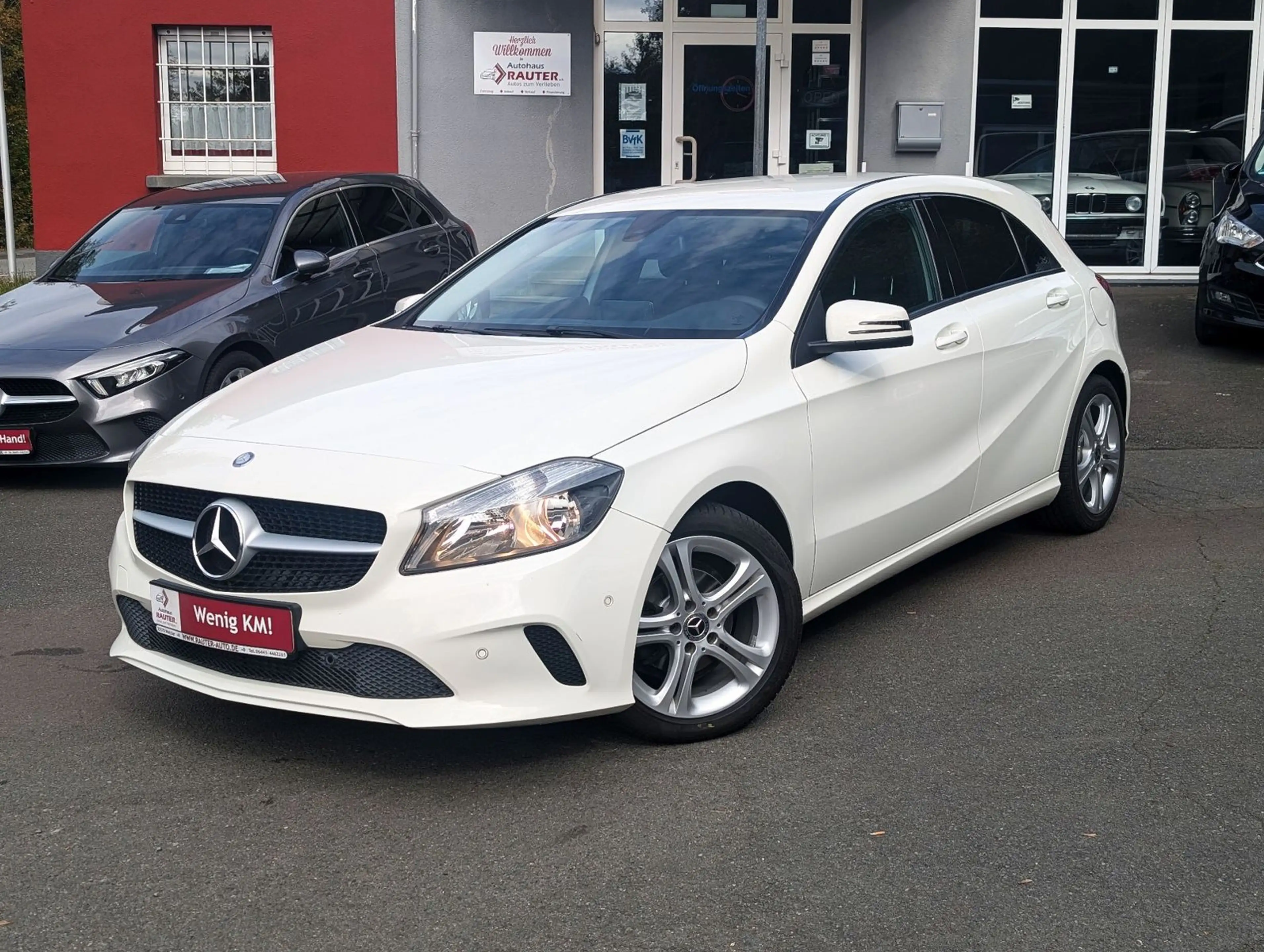 Mercedes-Benz A 160 STYLE 2017 nur63tKM Navi Sitzhei PDC Alu17 — photo 14