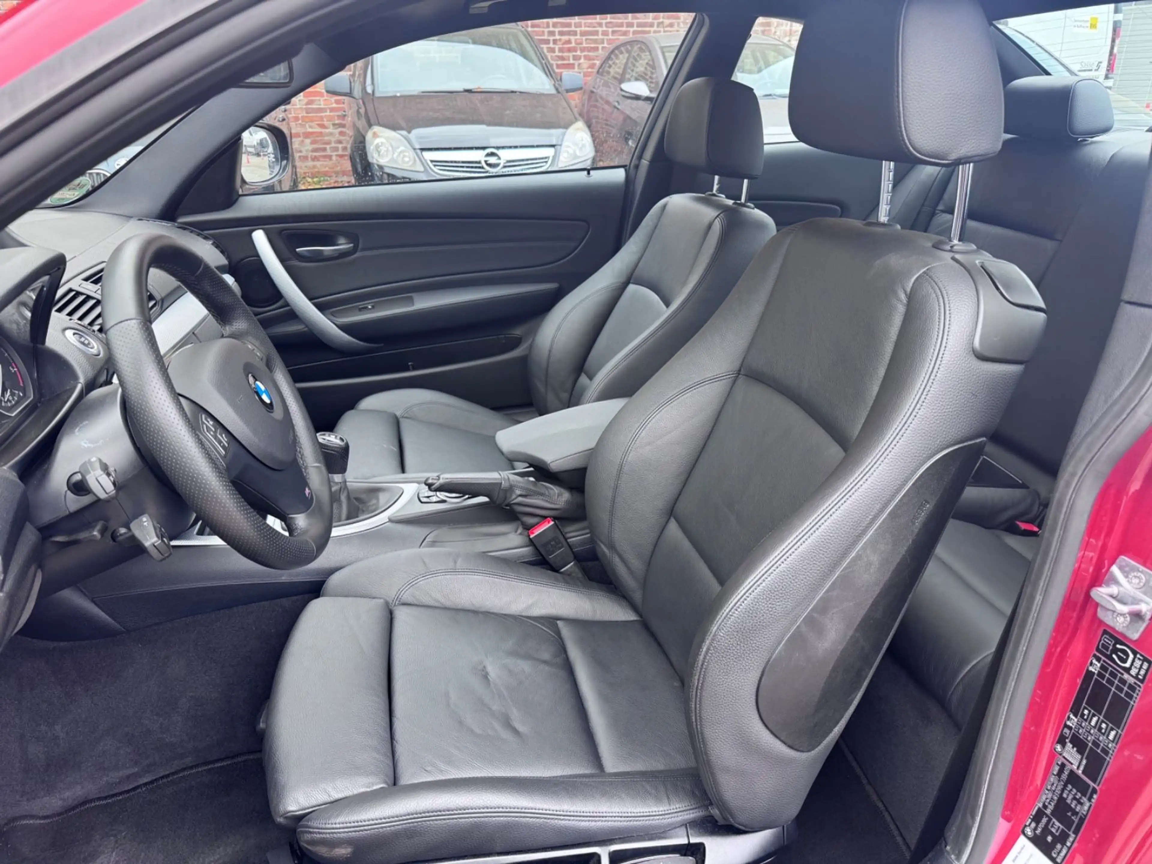 BMW 120 1 Coupe 120 d M Paket 1. Hand — photo 8