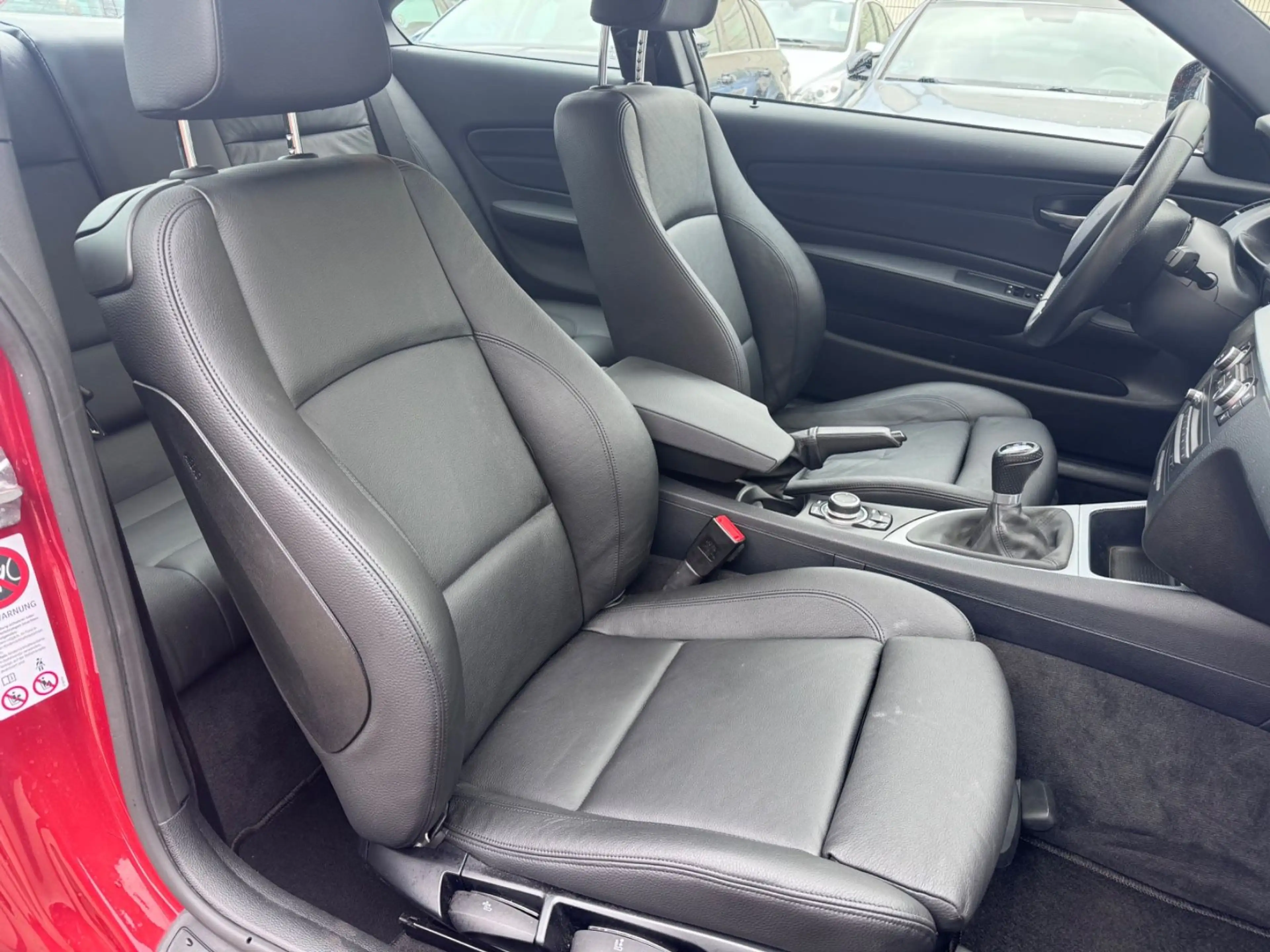 BMW 120 1 Coupe 120 d M Paket 1. Hand — photo 9
