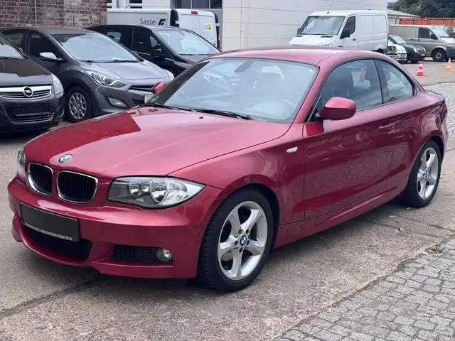 BMW 120 1 Coupe 120 d M Paket 1. Hand