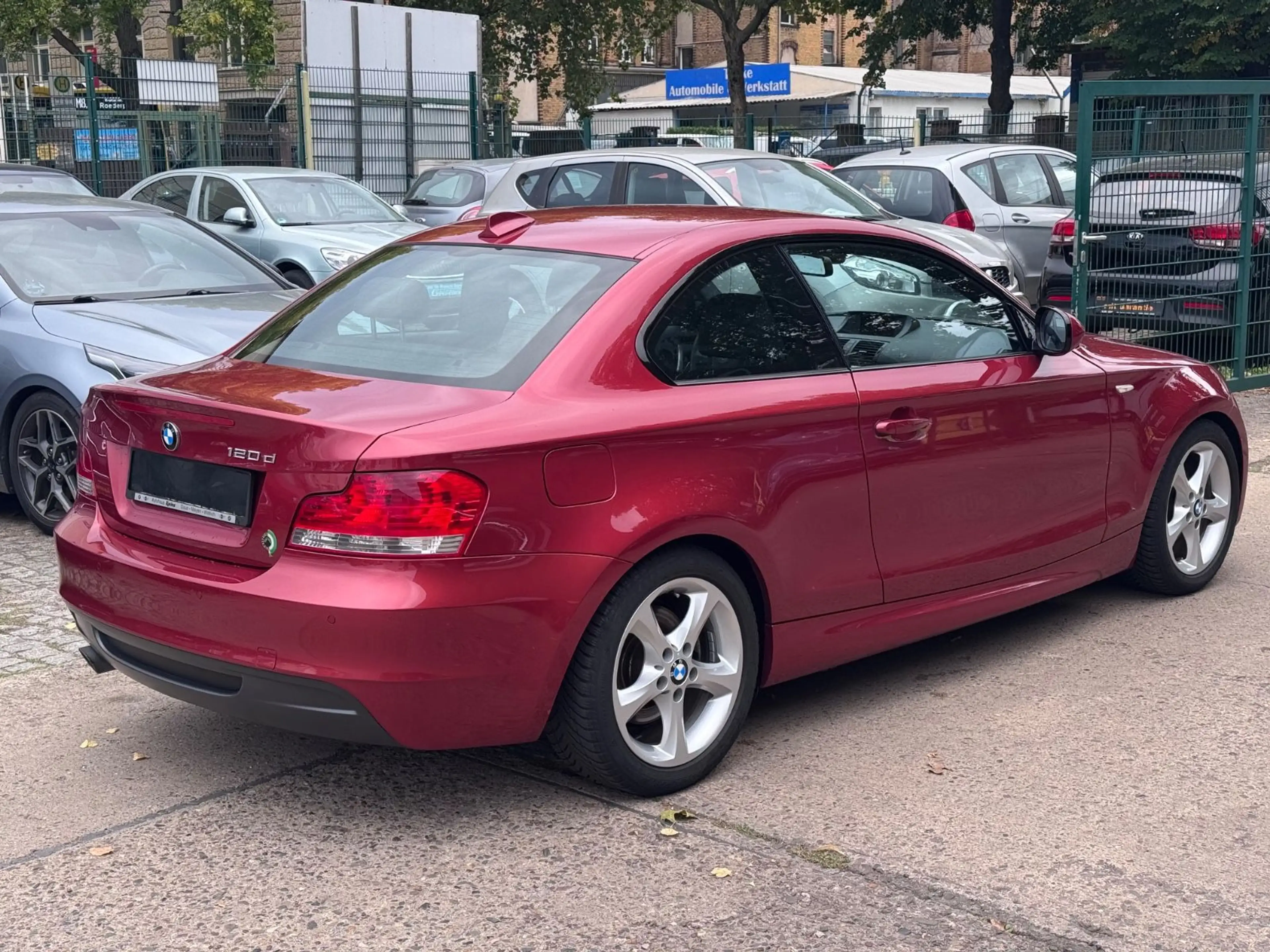 BMW 120 1 Coupe 120 d M Paket 1. Hand — photo 4
