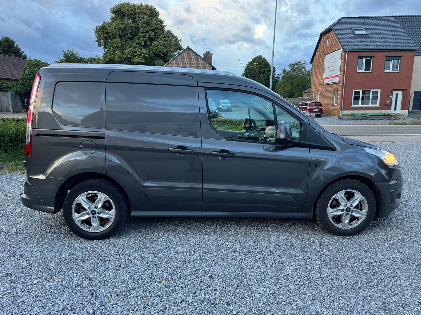 Ford Transit Connect Transit Connect 240 L2 S Gekeurd roze formulier Grau - 2