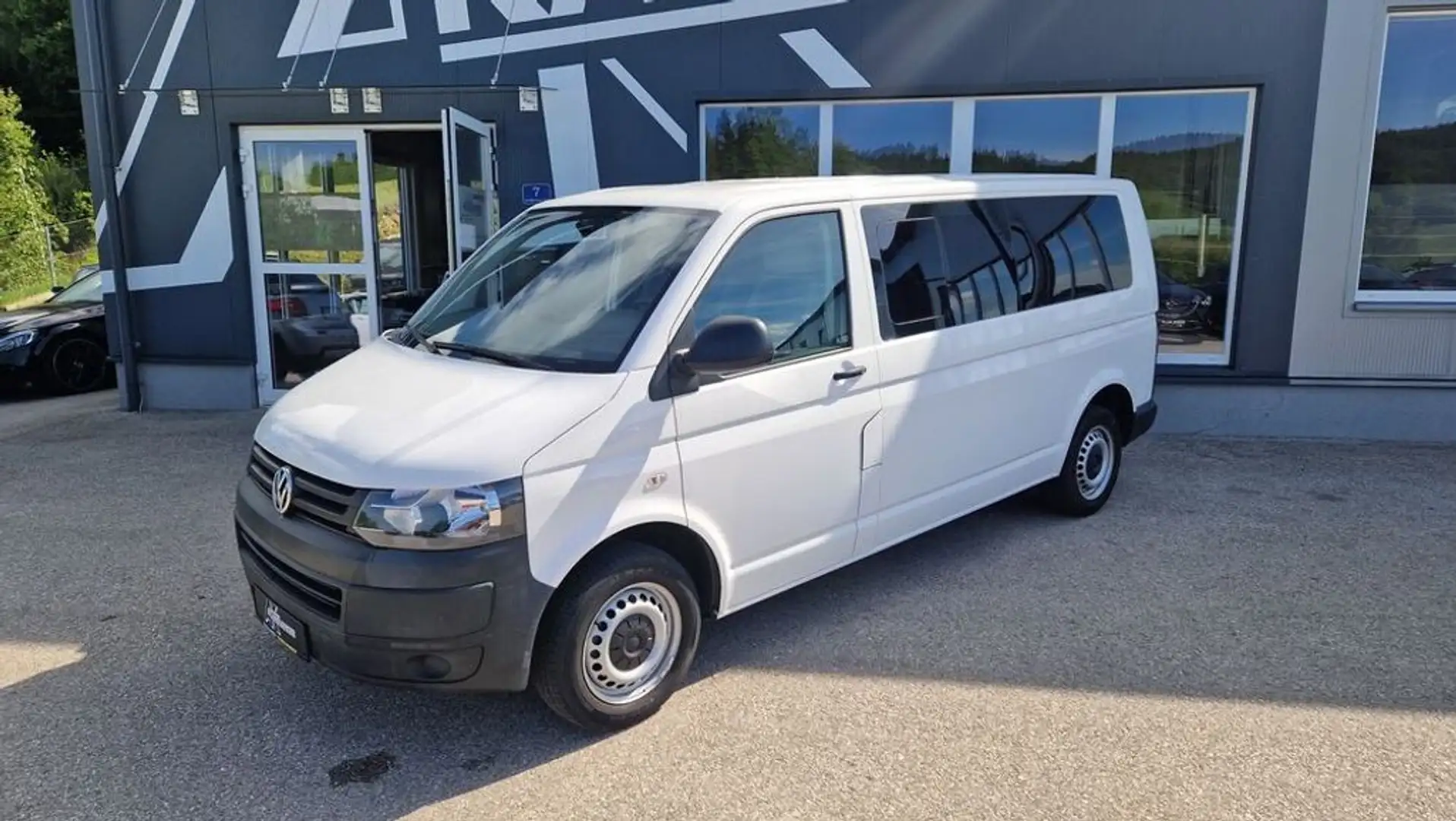 Volkswagen T5 Kombi 2,0 TDI LR ''9-Sitzer'' ''AHV'' Alb - 2