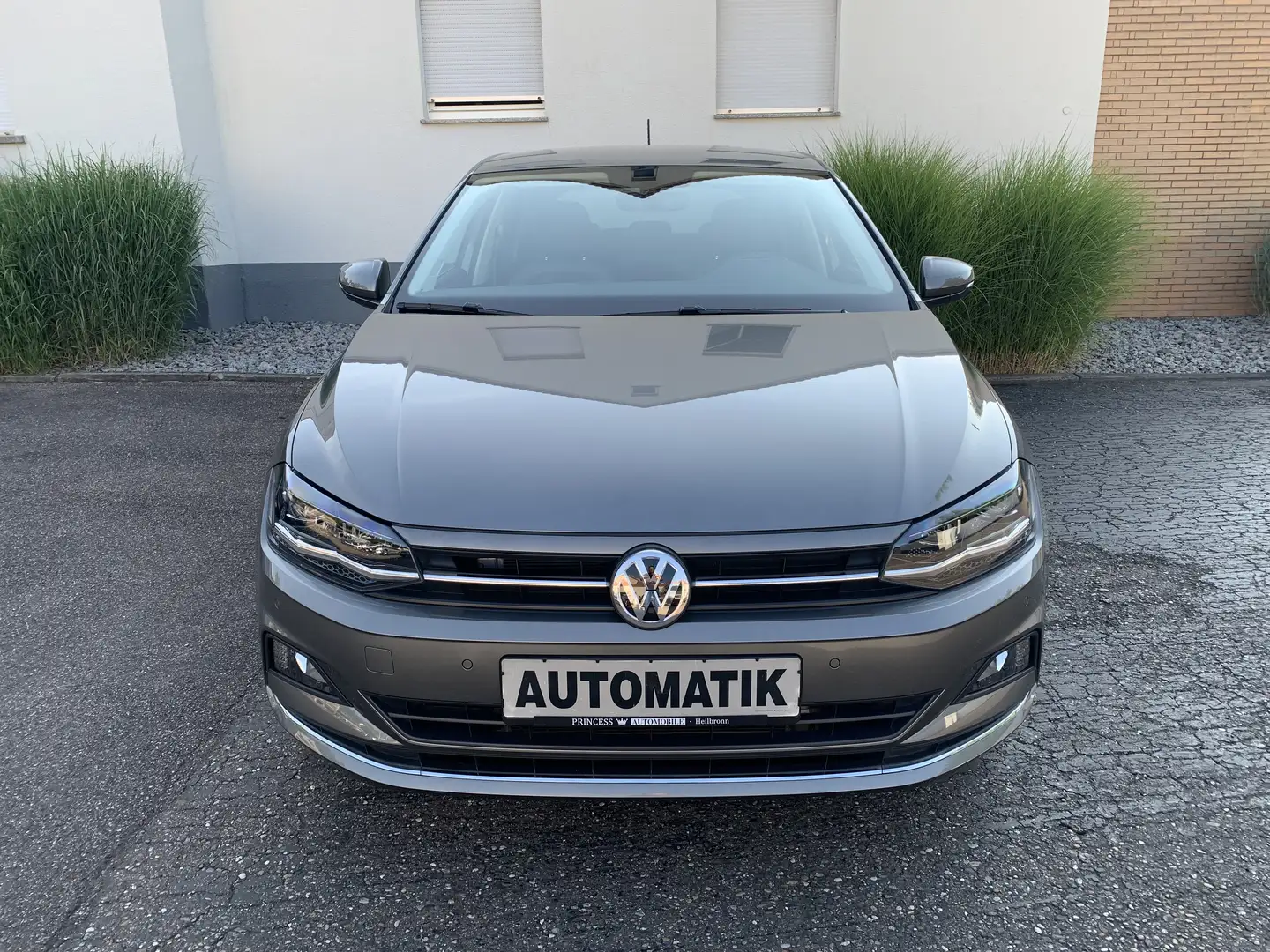 Volkswagen Polo 1.0 TSI DSG Highline *LED*Kamera*Navi*SHZ*Tempomat Gris - 2
