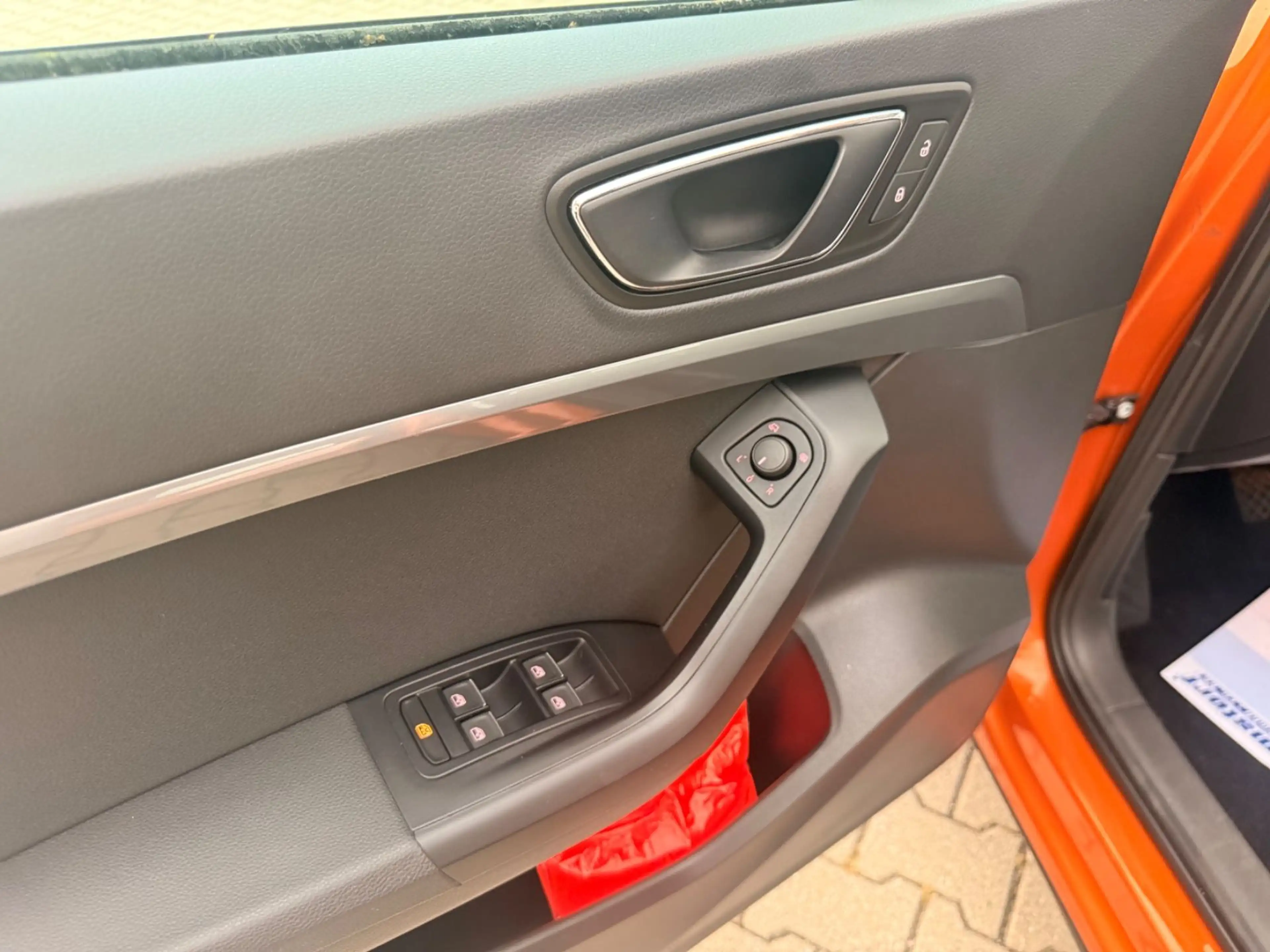 SEAT Ateca Style 1,4TSI/1.Hd/Navi/Led/S-Heft/Alcantar — photo 10