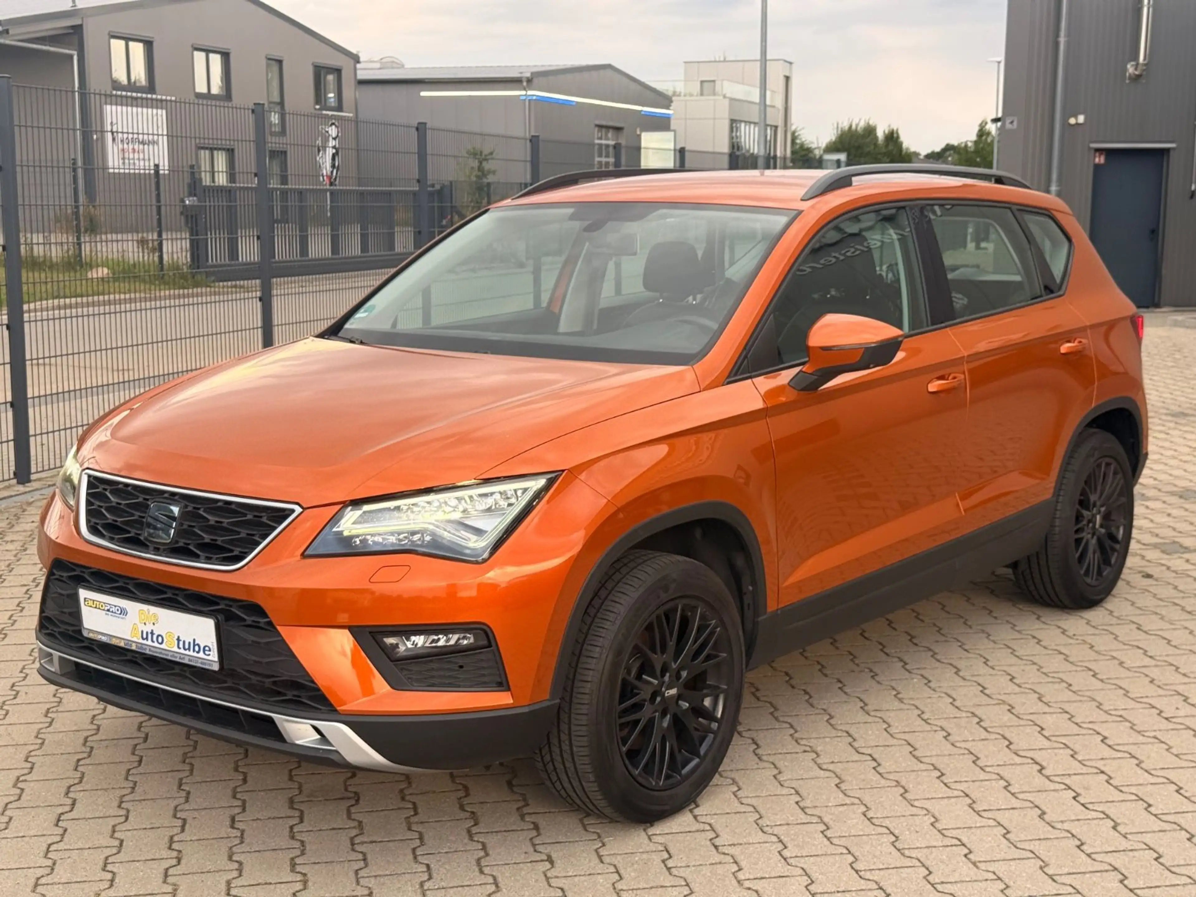 SEAT Ateca Style 1,4TSI/1.Hd/Navi/Led/S-Heft/Alcantar