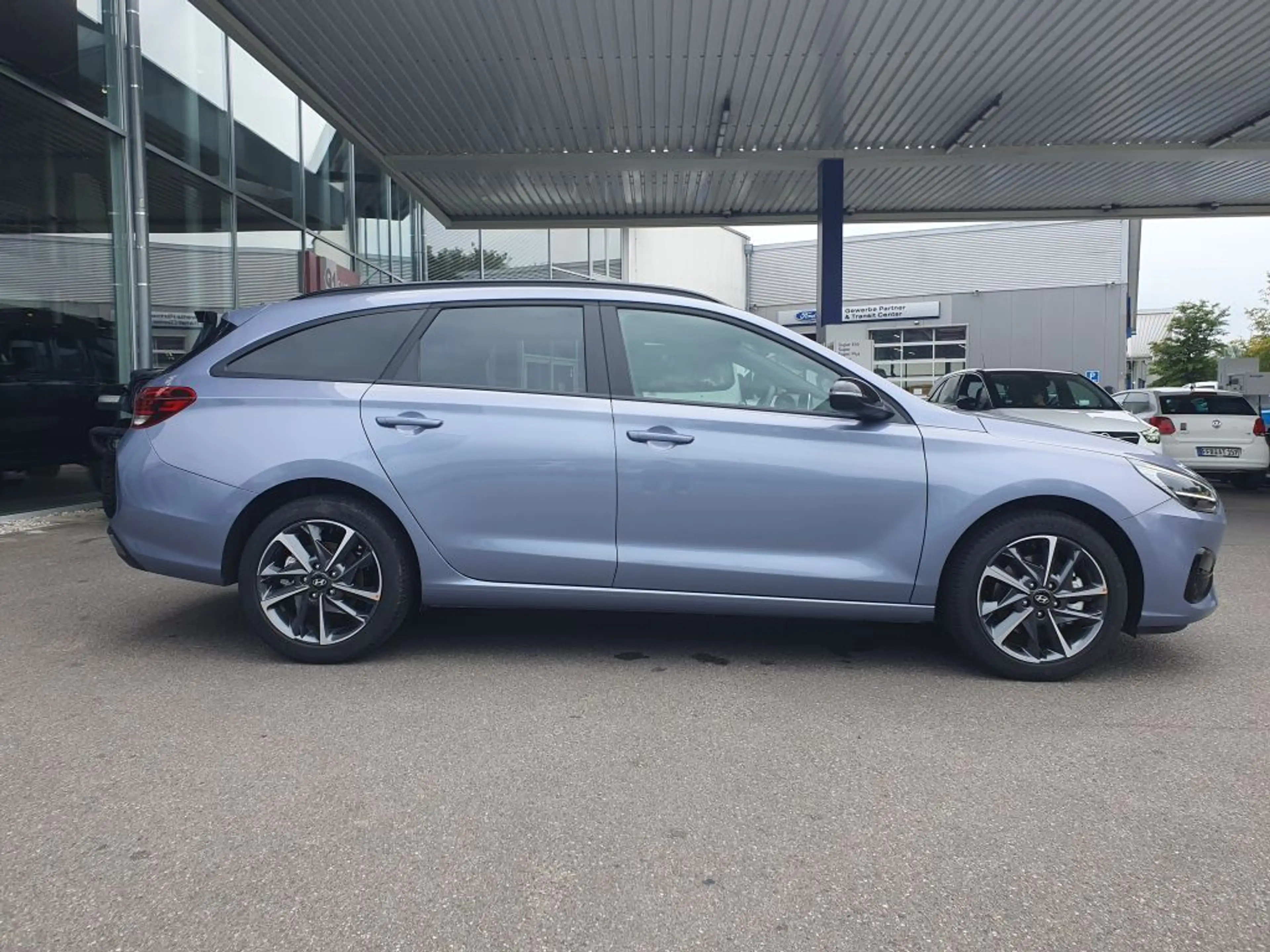 Hyundai i30 Kombi 1.0 T-GDI DCT Advantage — photo 4