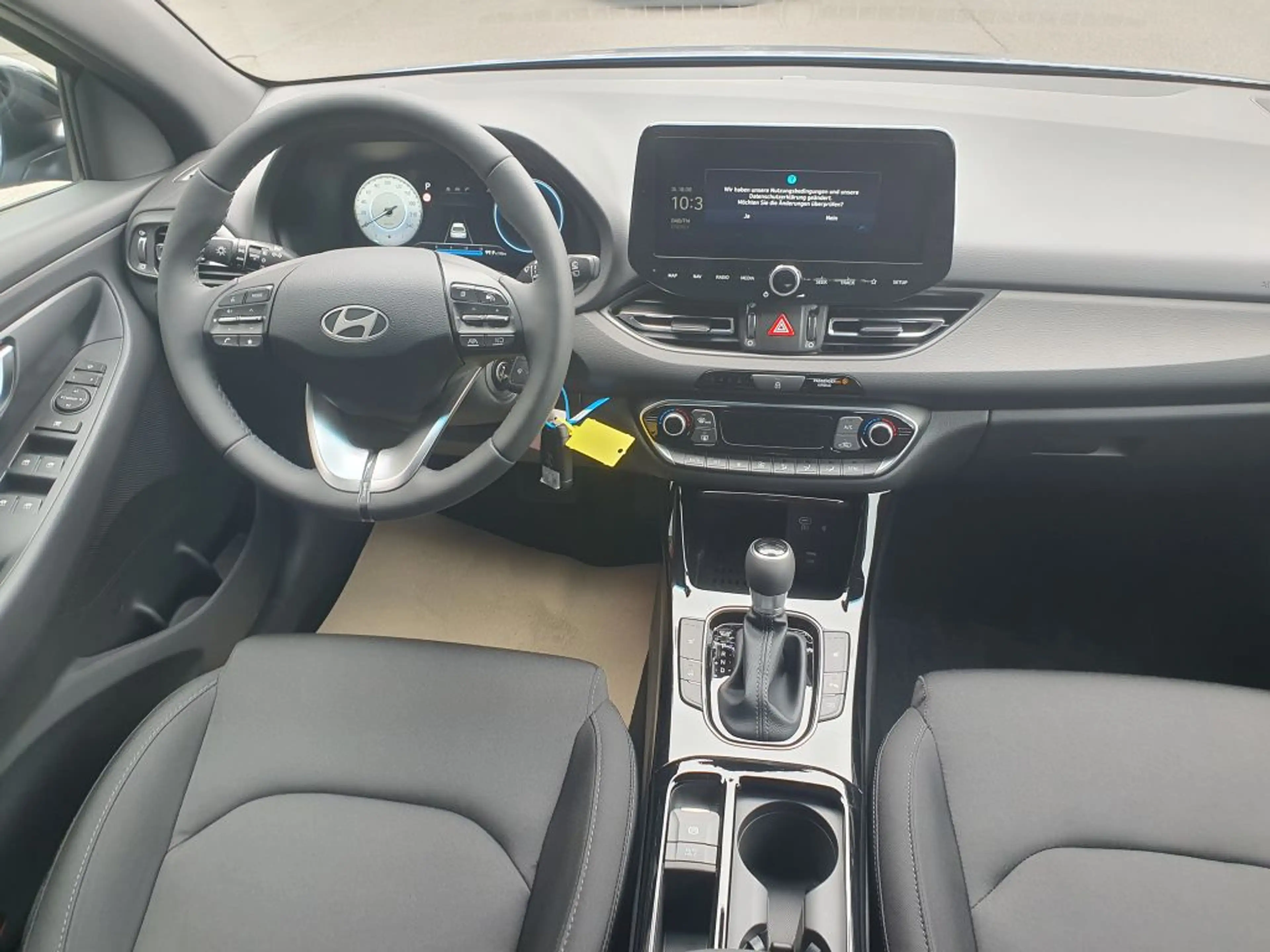 Hyundai i30 Kombi 1.0 T-GDI DCT Advantage — photo 10